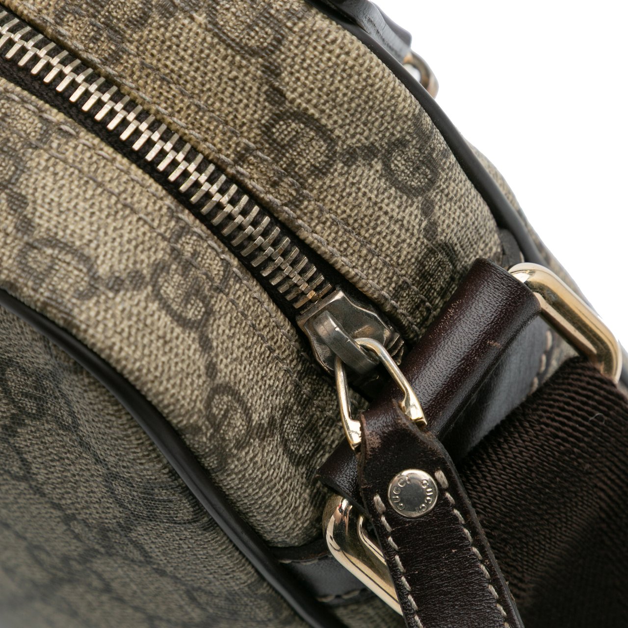 Gucci GG Supreme Crossbody Bruin