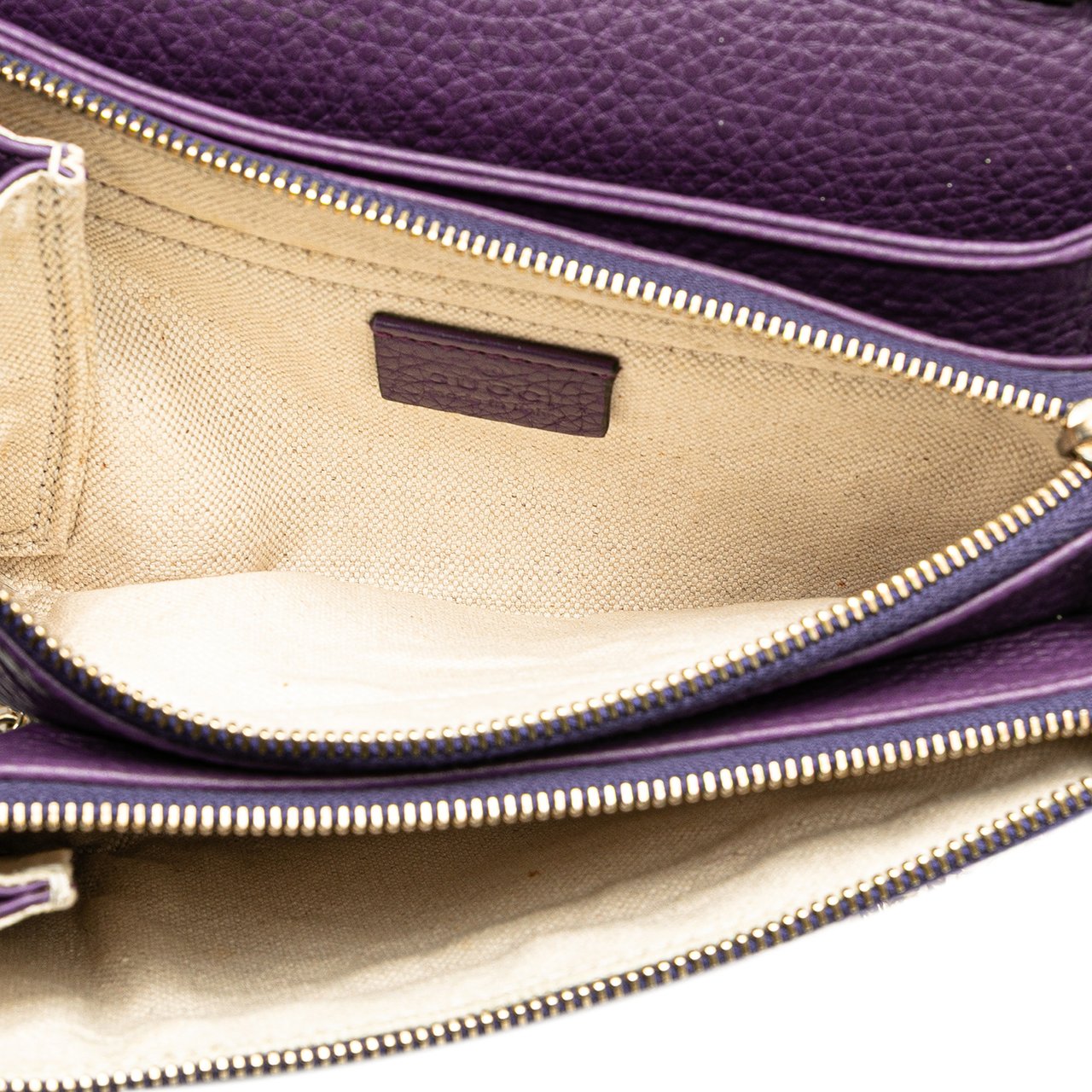 Gucci Pebbled Calfskin Piston Broadway Evening Bag Paars
