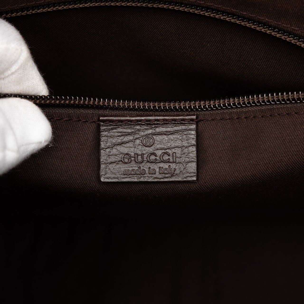 Gucci GG Supreme Tote Bruin