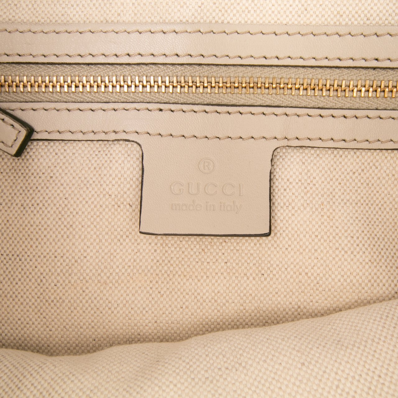 Gucci Small Guccissima Miss GG Hobo Bruin
