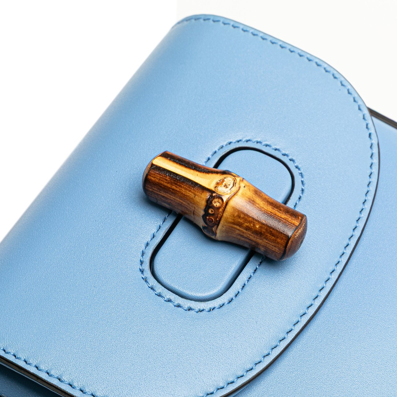 Gucci Mini Calfskin Bamboo Top Handle Bag Blauw