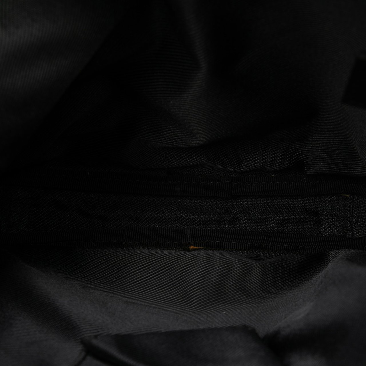 Gucci GG Canvas Crossbody Bruin