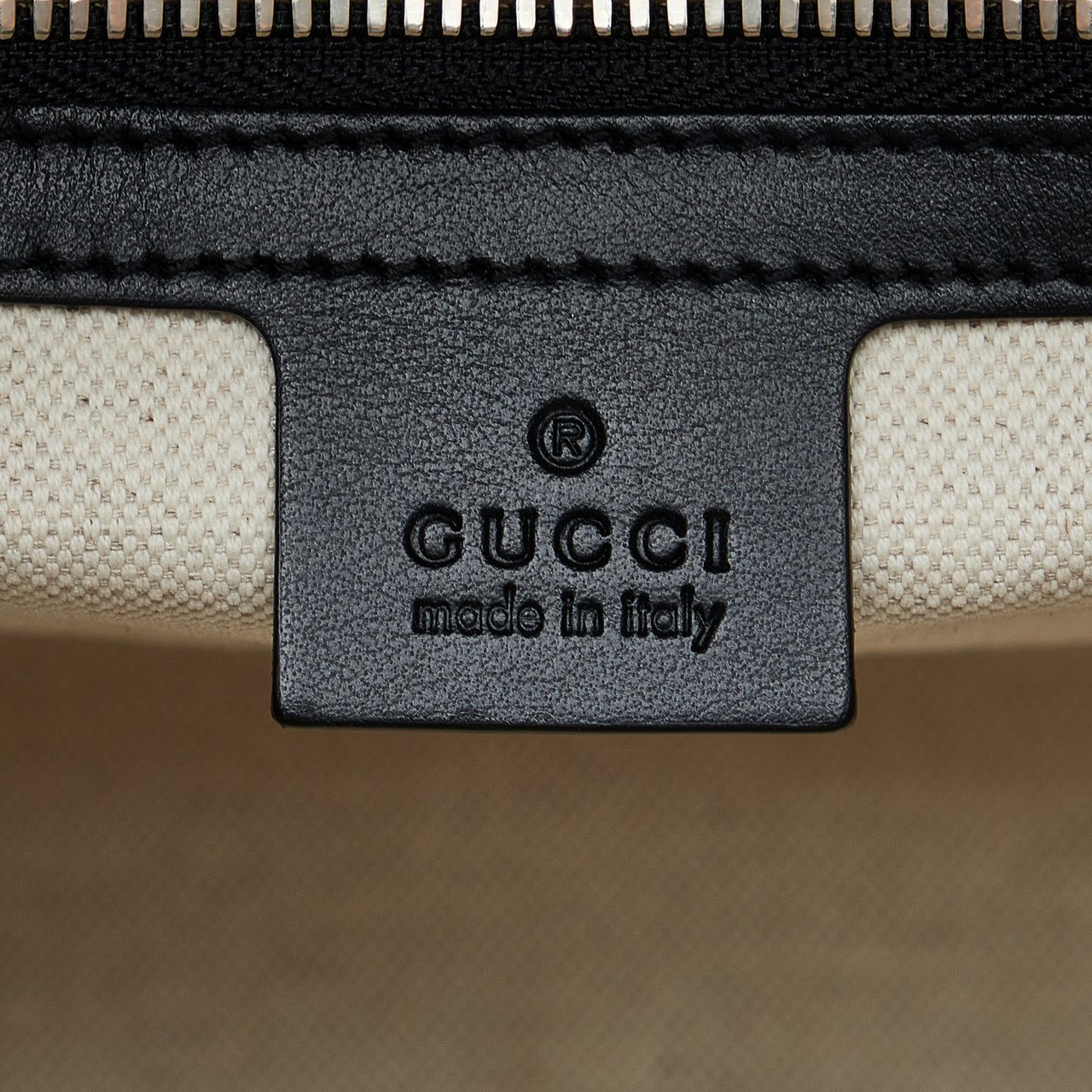 Gucci GG Embossed Tote Zwart