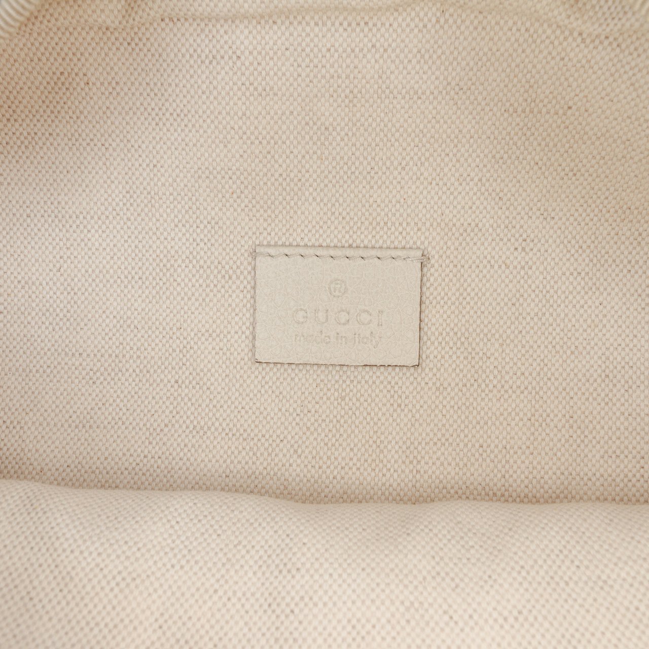 Gucci Leather Logo Belt Bag Wit