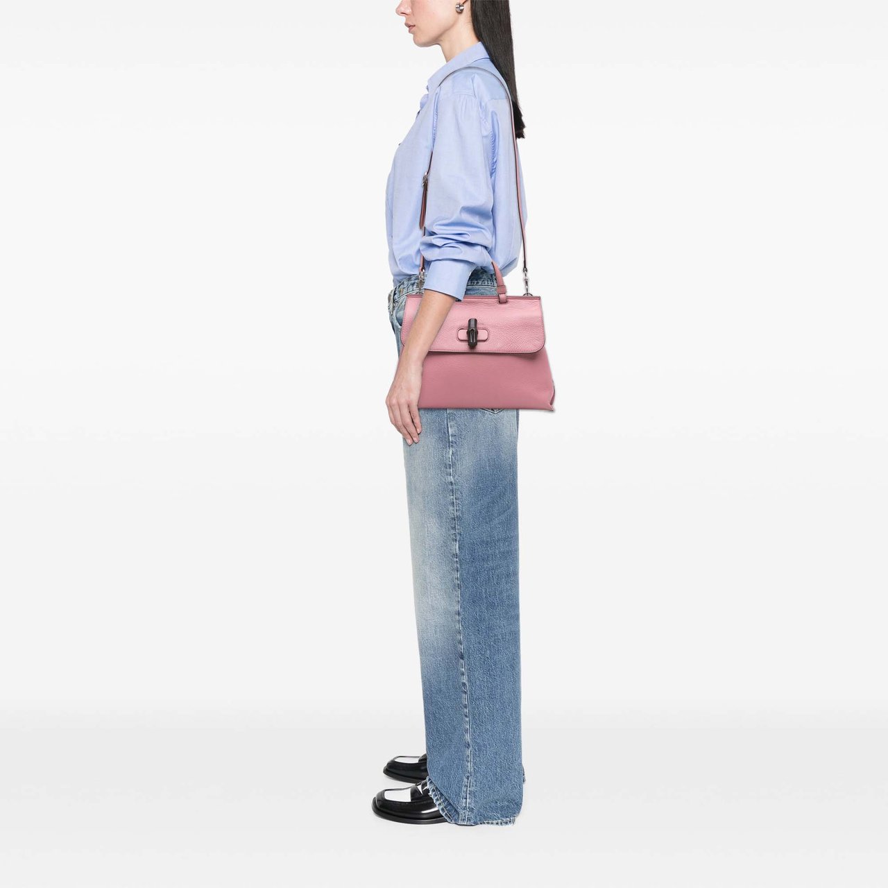 Gucci Medium Leather Bamboo Daily Satchel Roze