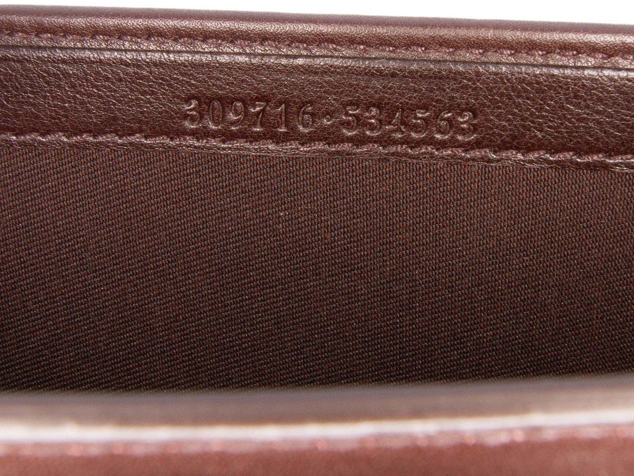Gucci Microguccissima Travel Organizer Bruin