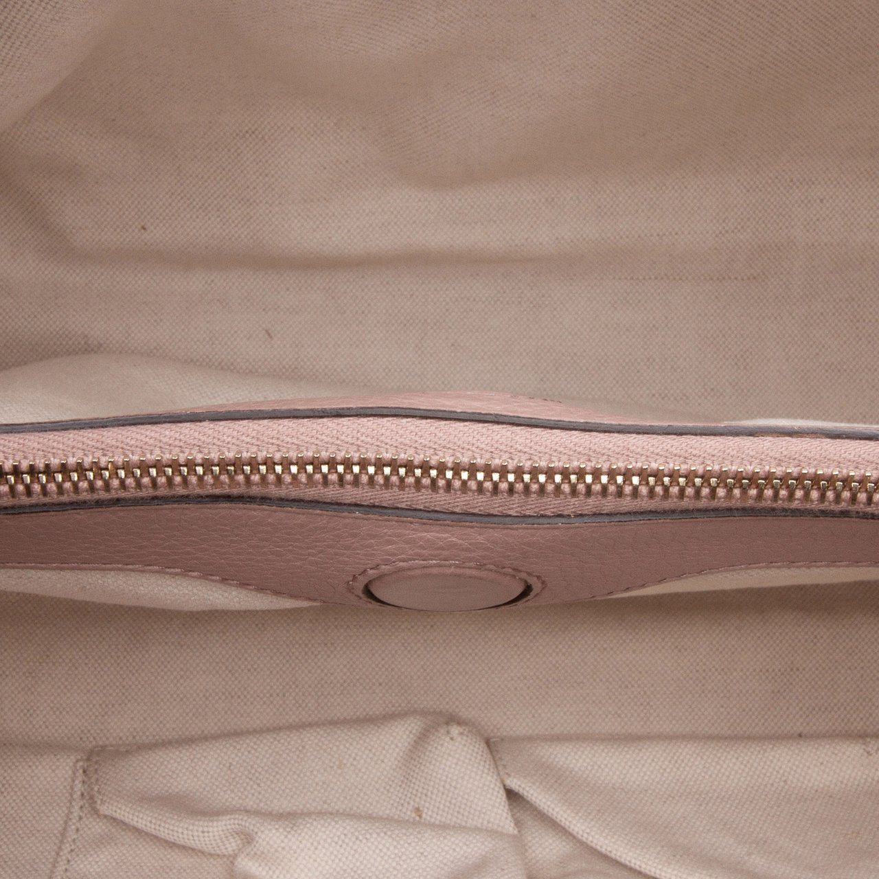 Gucci Medium Calfskin Bamboo Shopper Satchel Roze