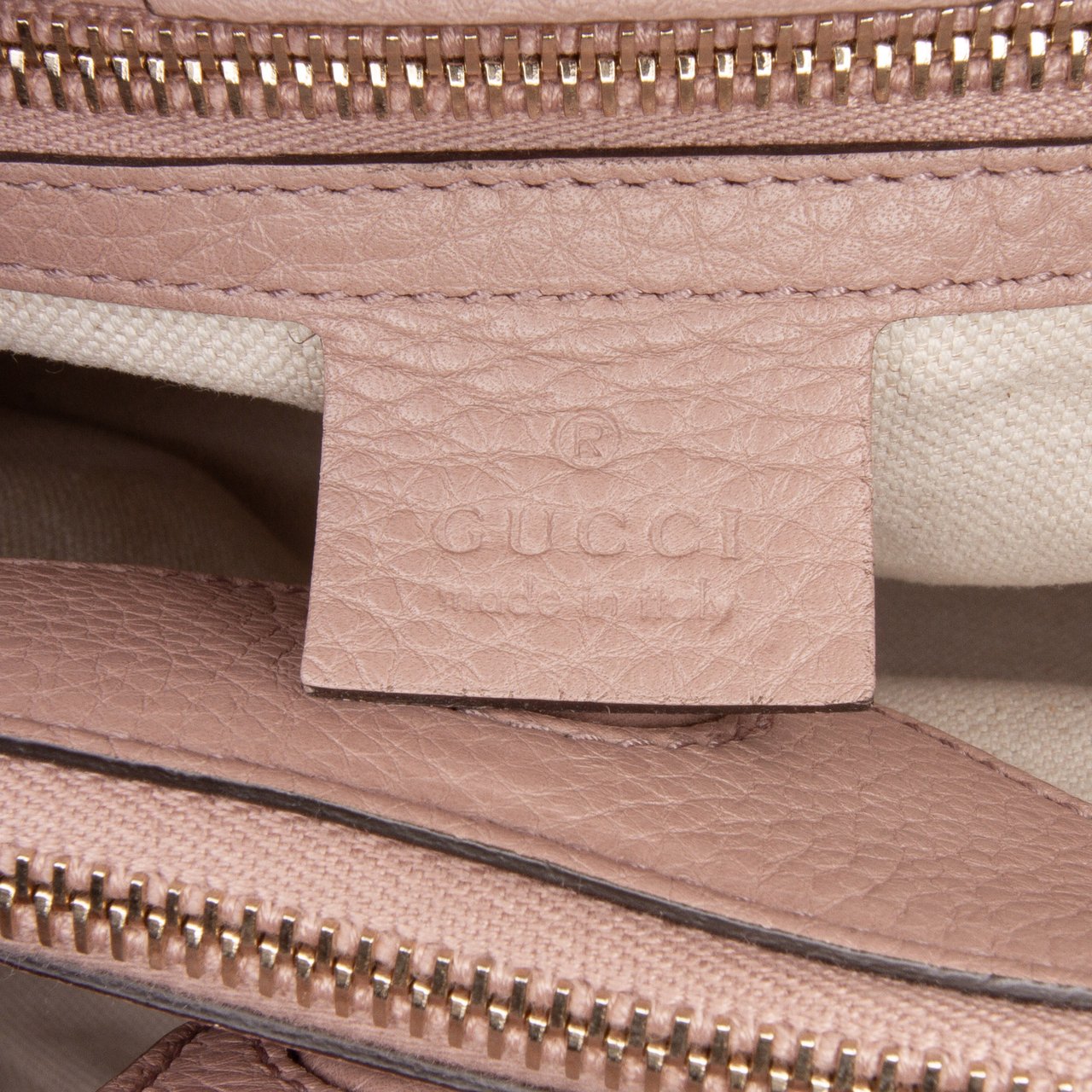 Gucci Medium Calfskin Bamboo Shopper Satchel Roze