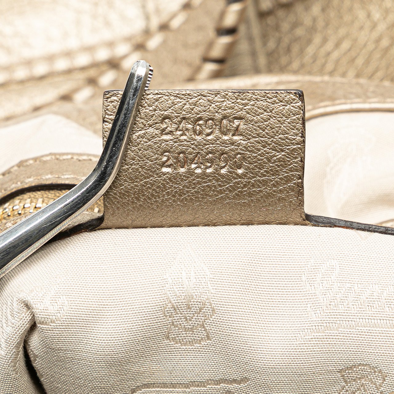 Gucci Medium Calfskin New Jackie Satchel Goud