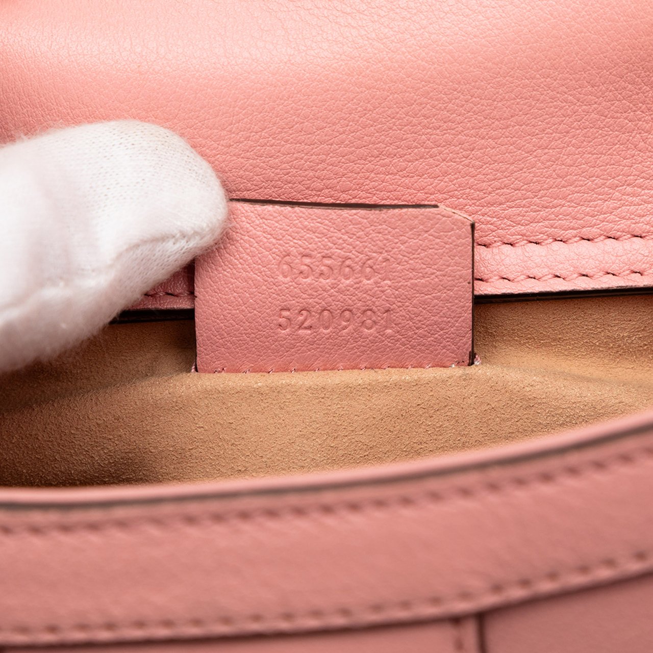 Gucci Mini Calfskin Bamboo Diana Satchel Roze