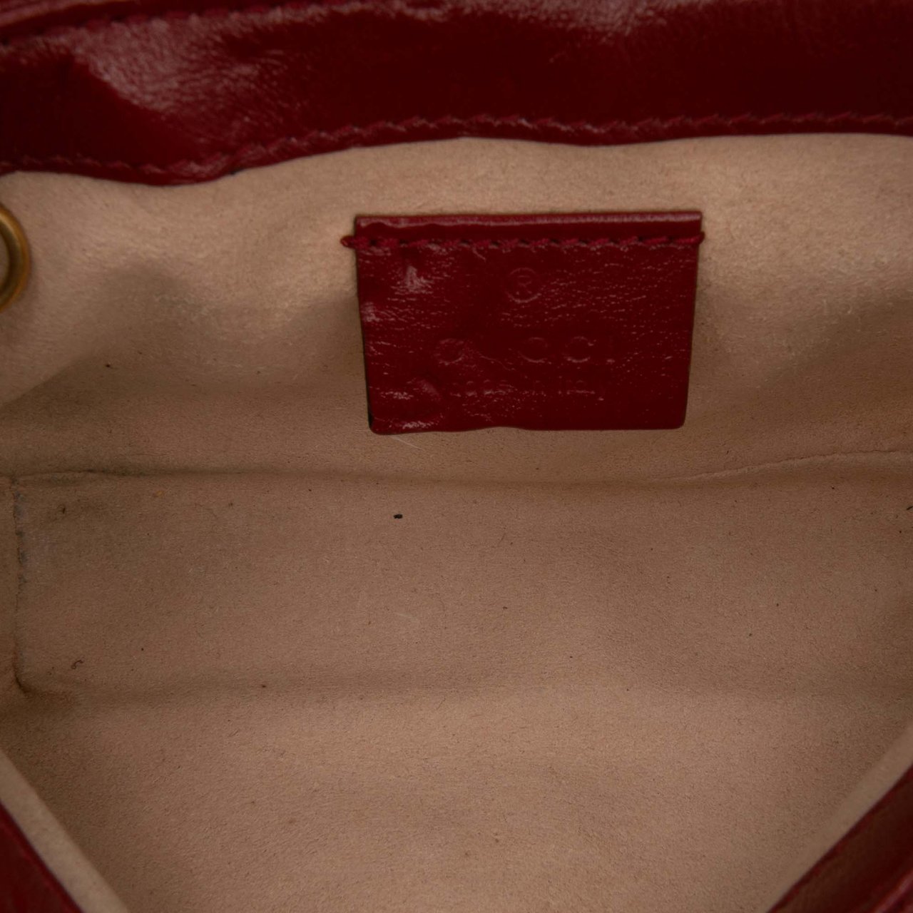 Gucci Super Mini GG Marmont Matelasse Leather Torchon Flap Crossbody Zwart