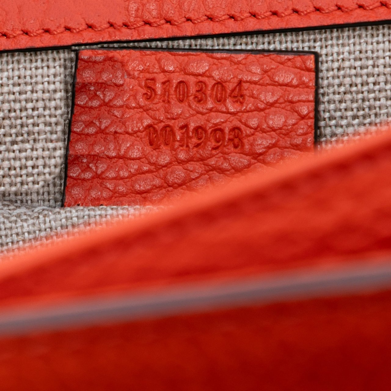 Gucci Small Dollar Calfskin Interlocking G Crossbody Oranje