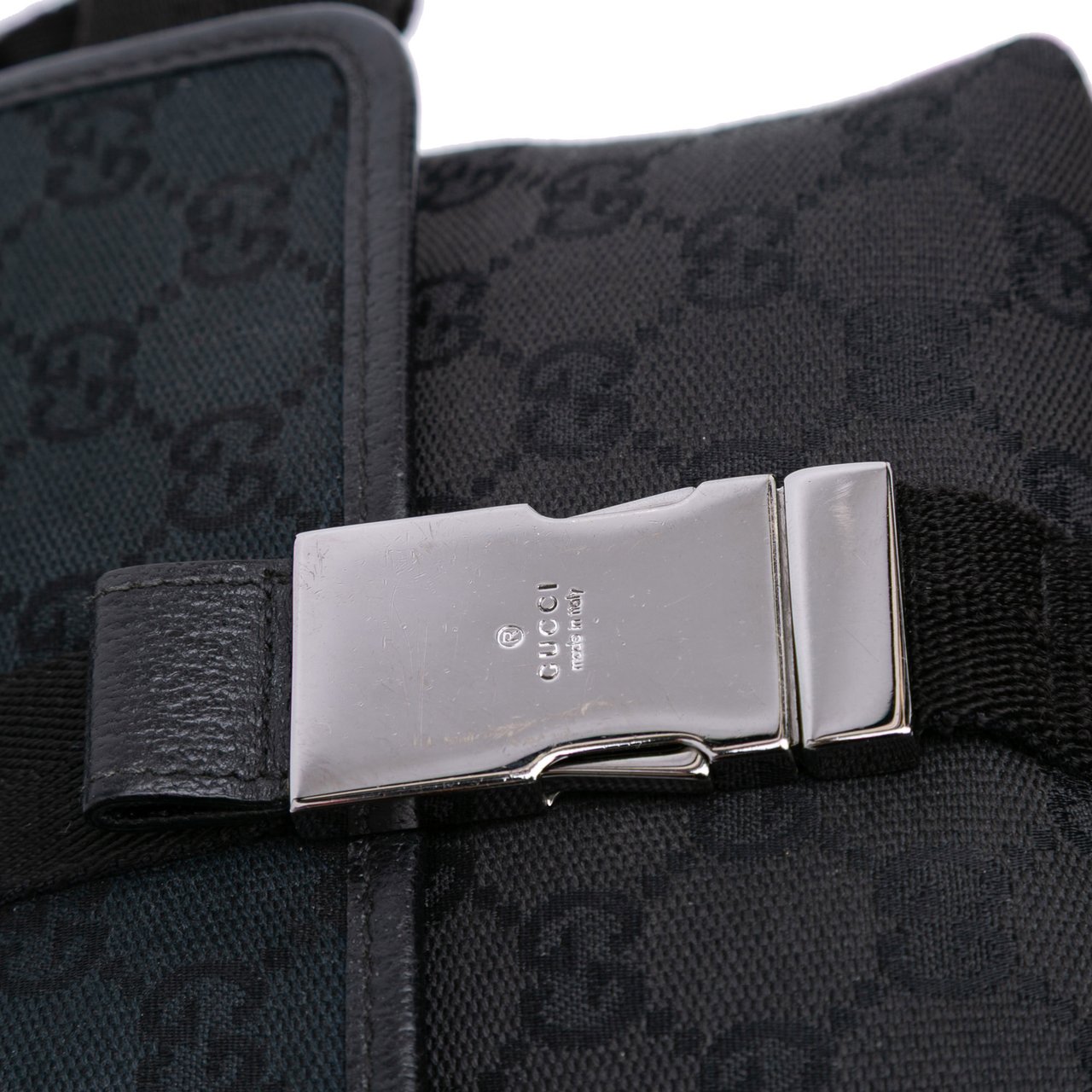 Gucci GG Canvas Belt Bag Zwart