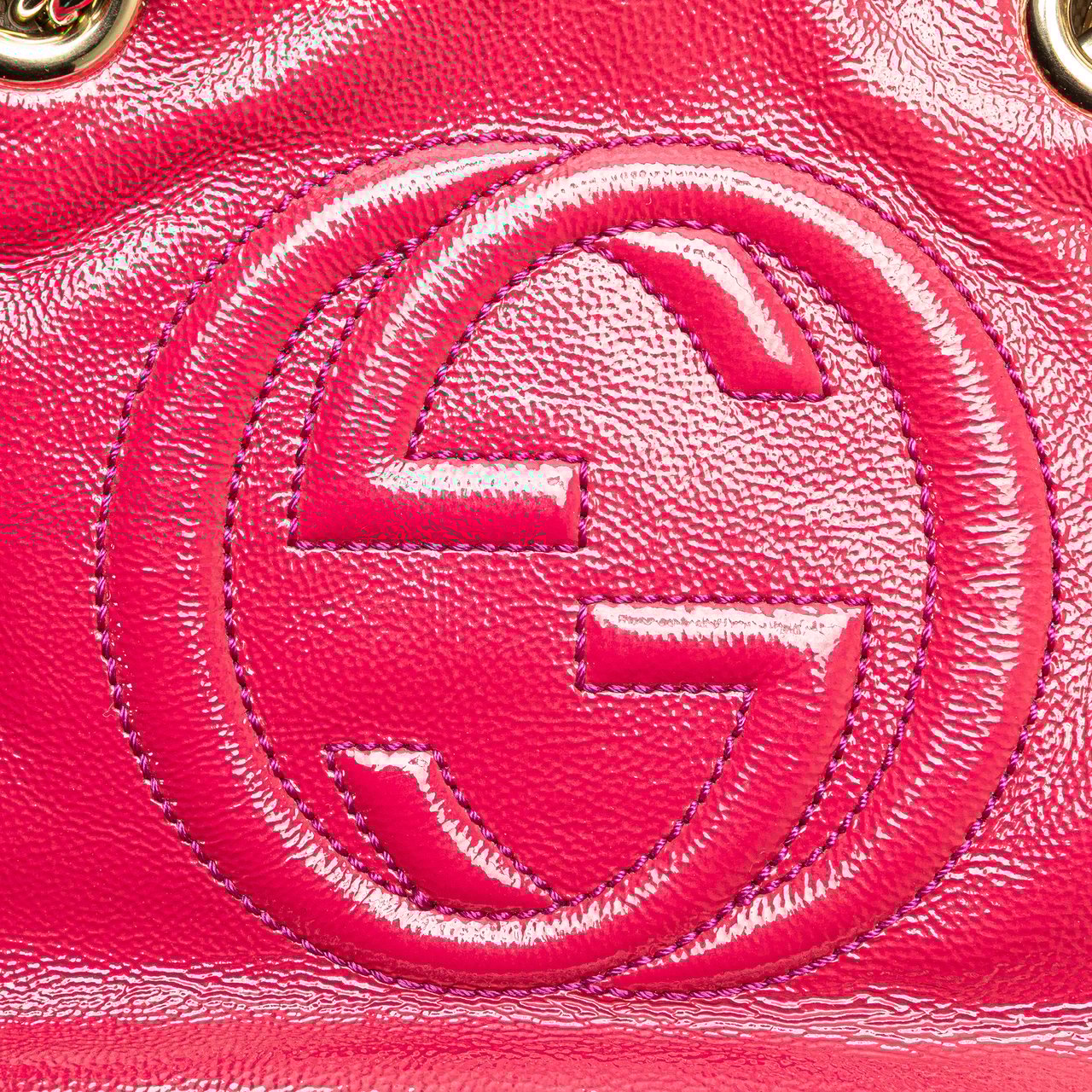 Gucci Patent Soho Chain Zip Shoulder Bag Roze