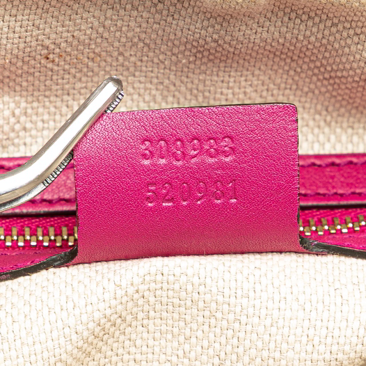 Gucci Patent Soho Chain Zip Shoulder Bag Roze