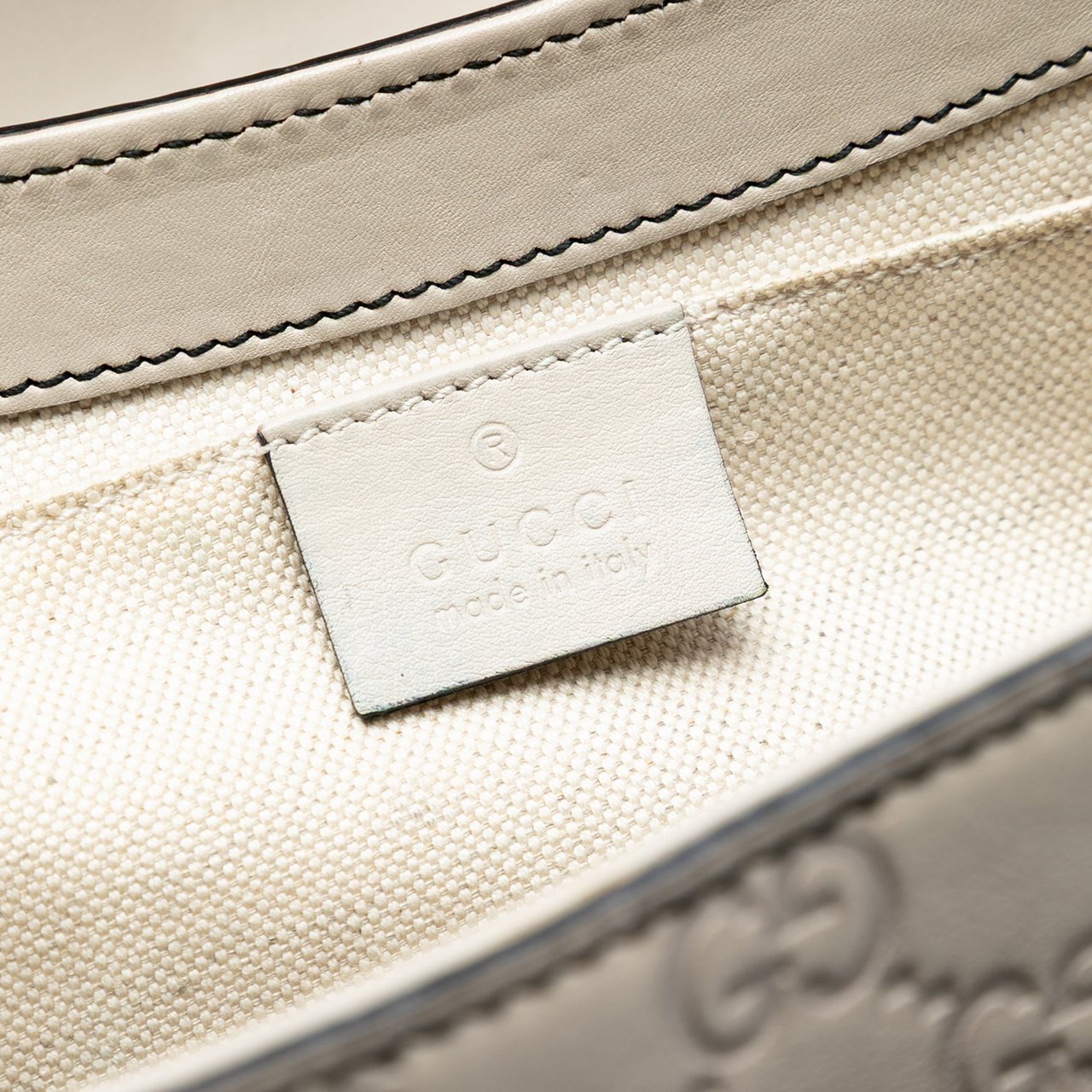 Gucci Medium Guccissima Emily Shoulder Bag Wit