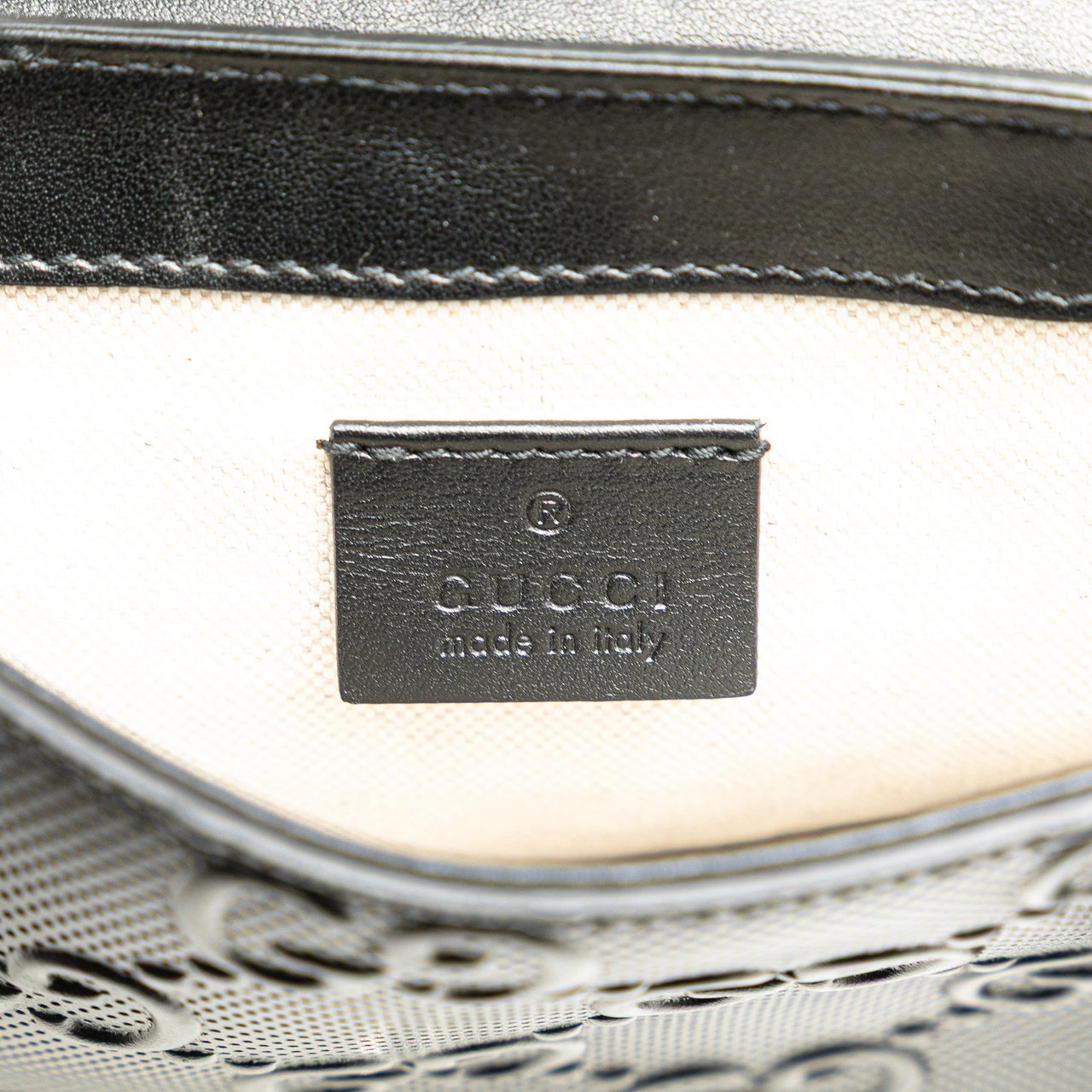 Gucci GG Embossed Perforated Double Belt Bag Zwart