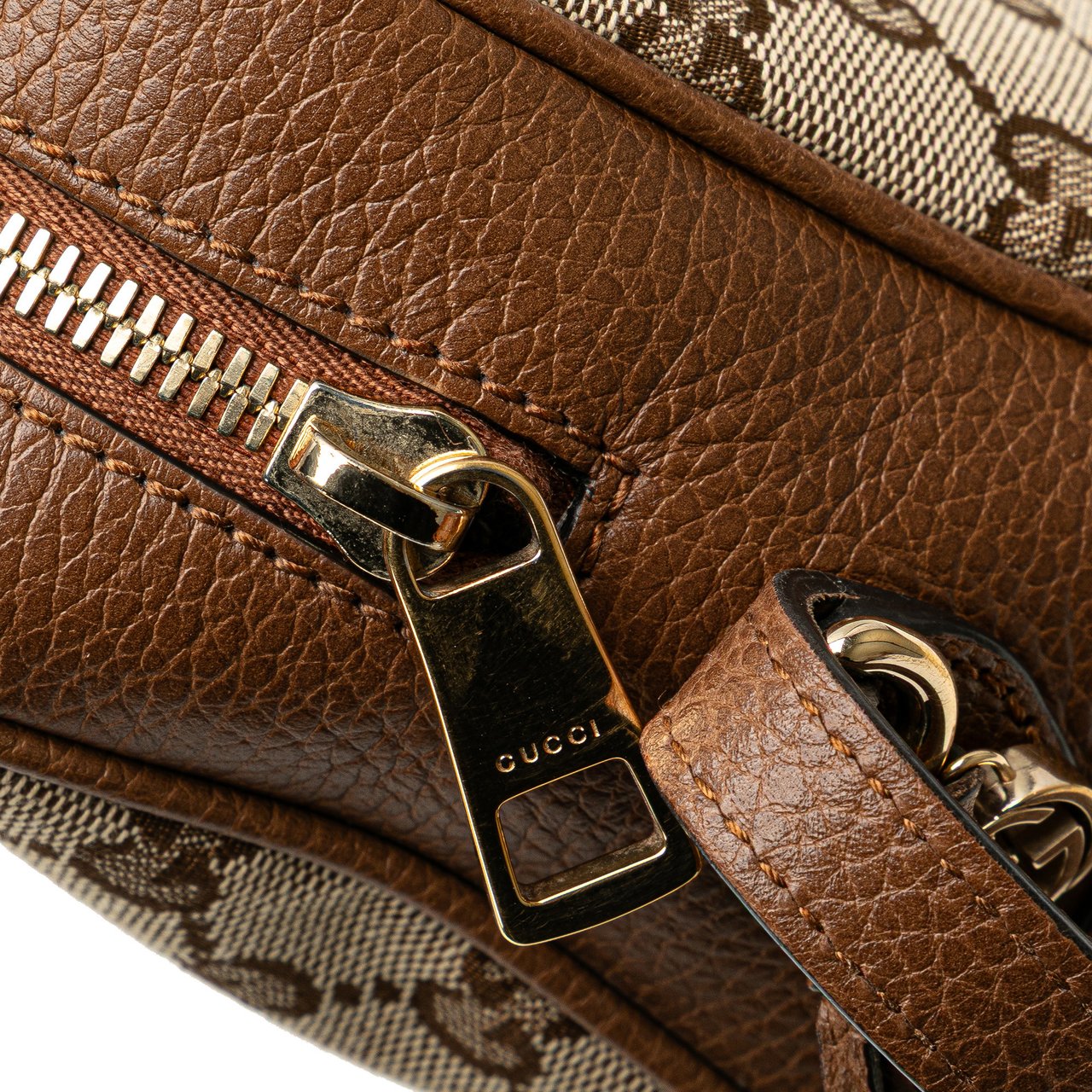 Gucci GG Canvas Bree Crossbody Bruin