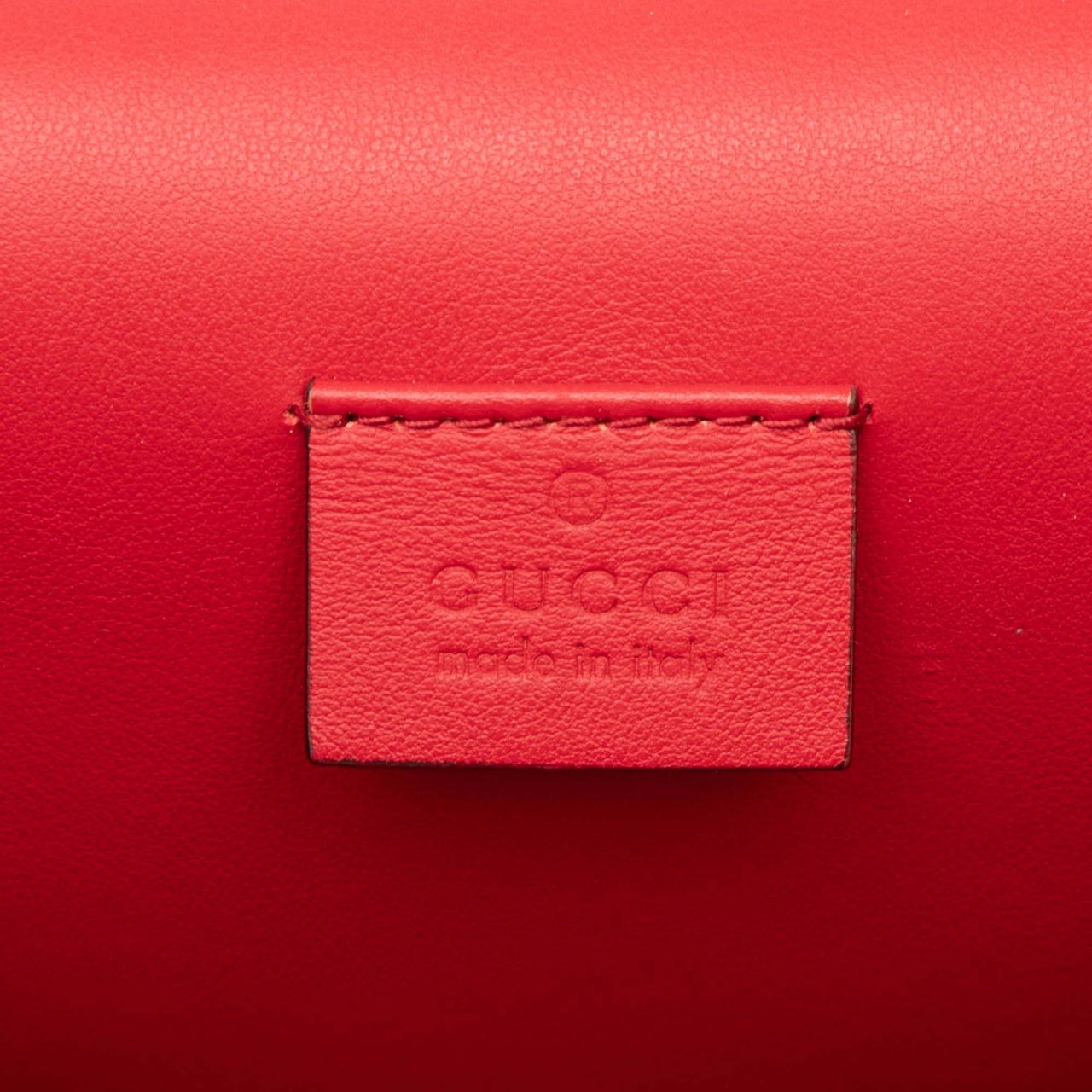 Gucci Medium Suede Dionysus Shoulder Bag Rood