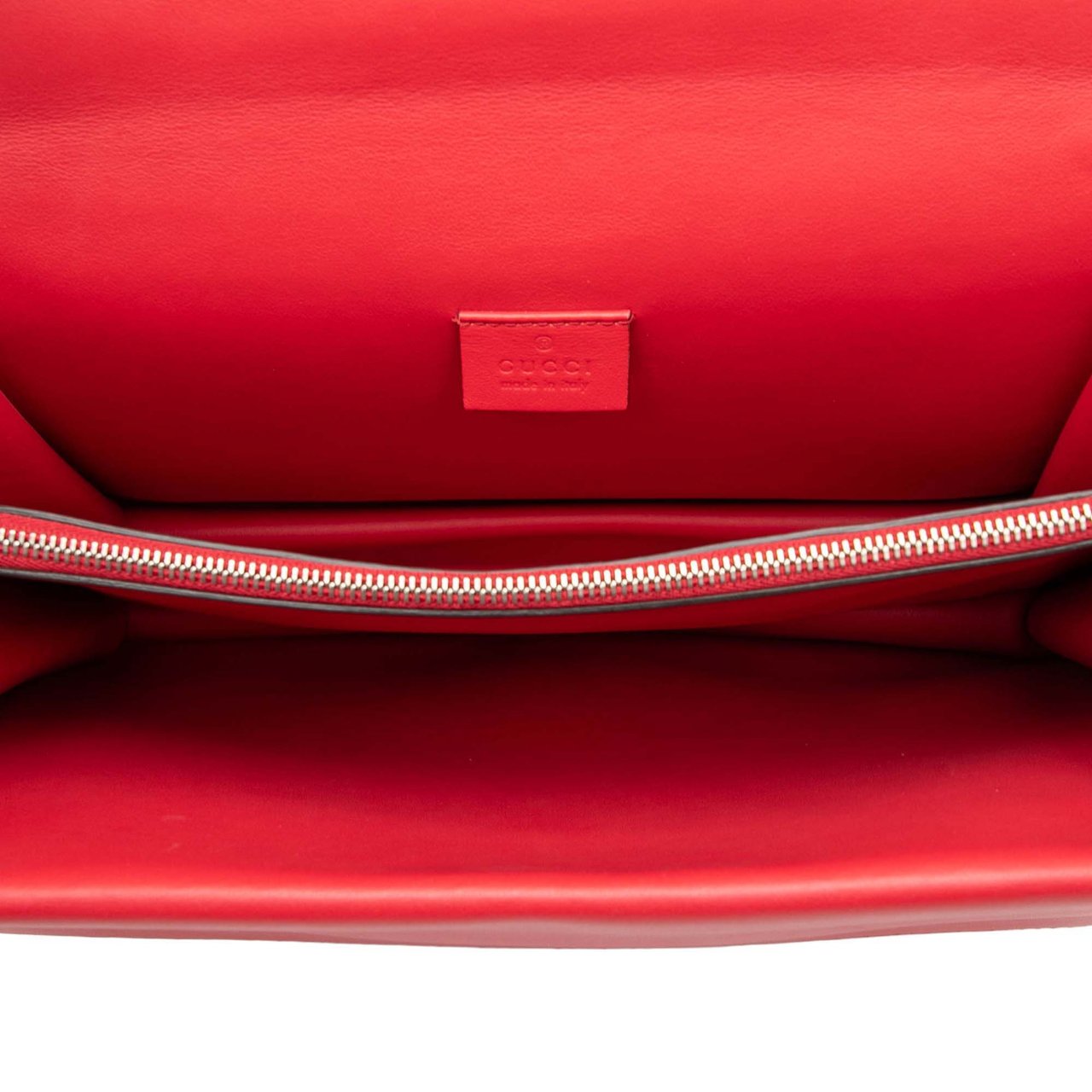 Gucci Medium Suede Dionysus Shoulder Bag Rood