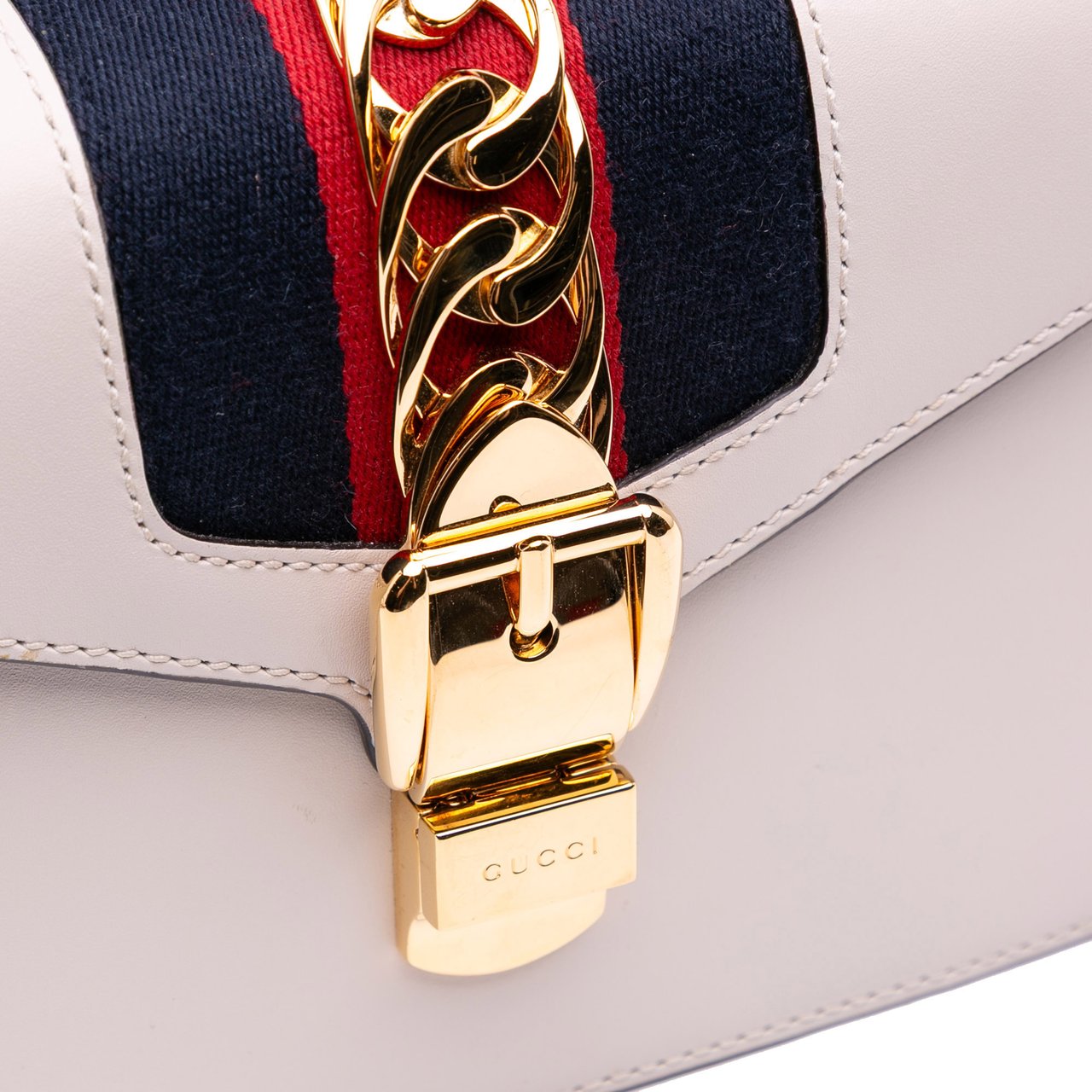 Gucci Mini Calfskin Sylvie Satchel Wit
