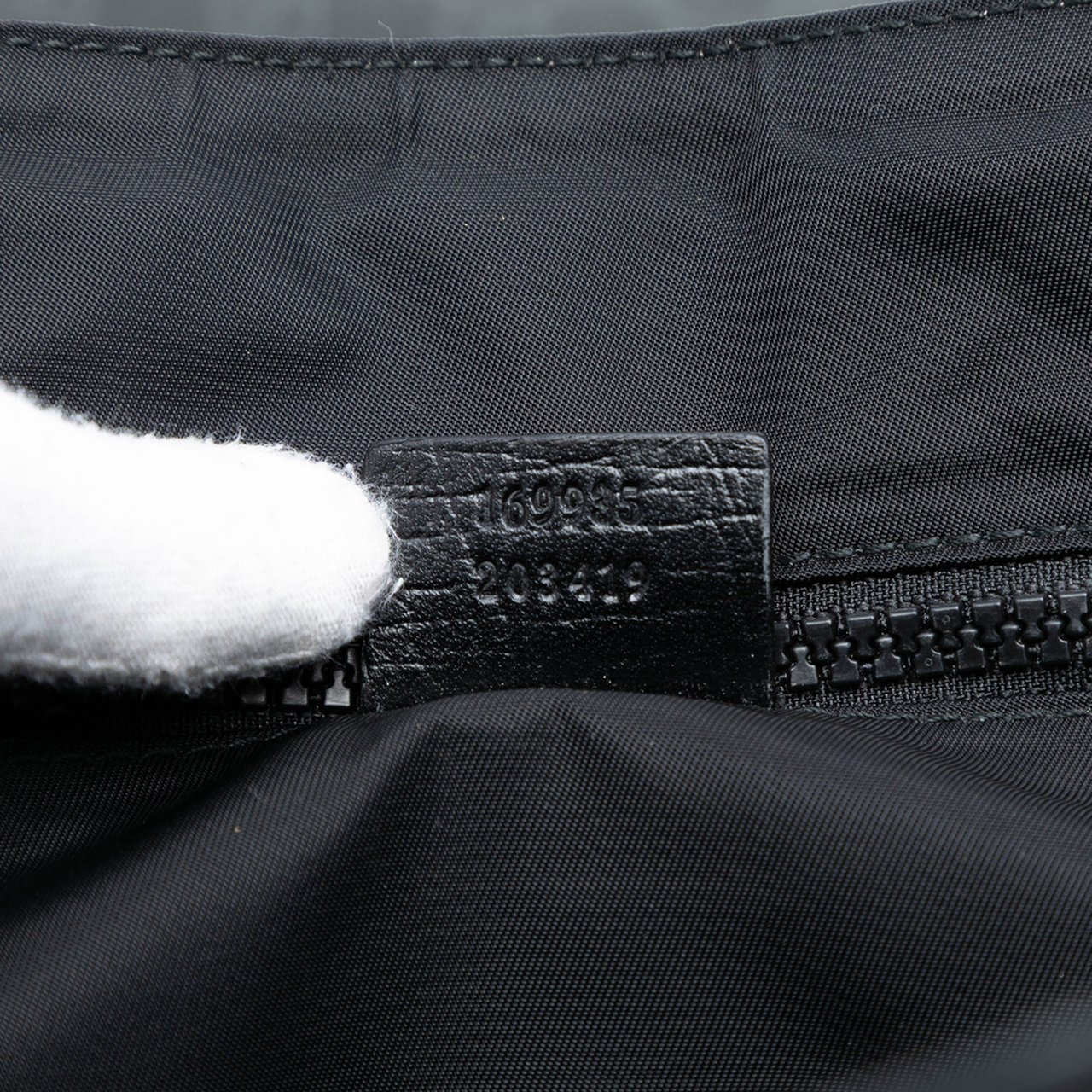 Gucci GG Supreme Flap Messenger Bag Grijs