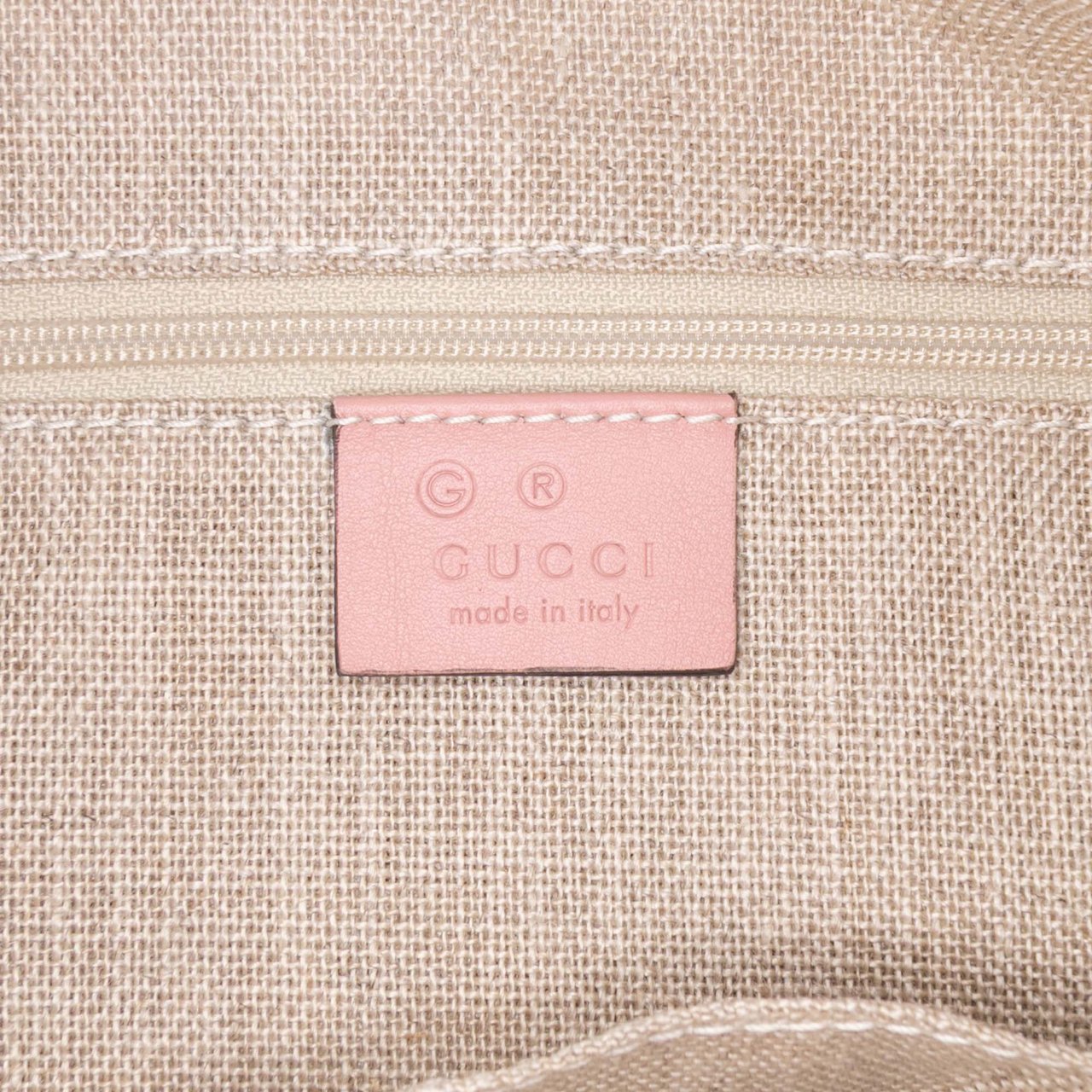 Gucci Large Microguccissima Bree Shoulder Bag Roze