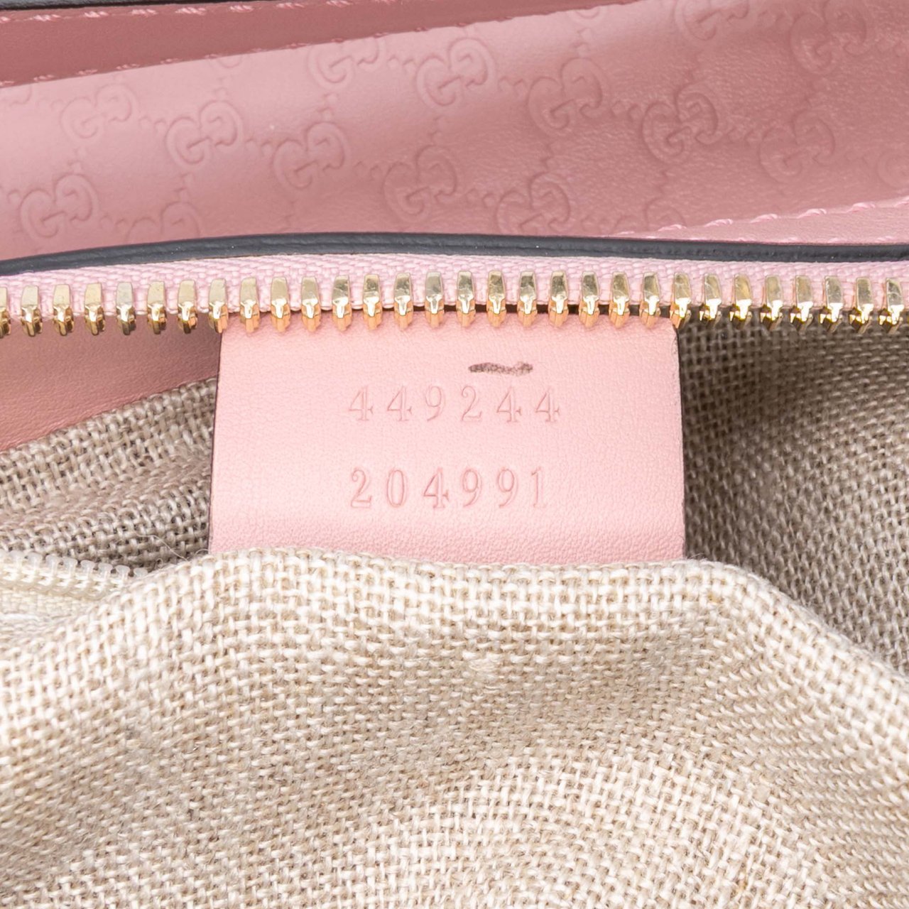Gucci Large Microguccissima Bree Shoulder Bag Roze