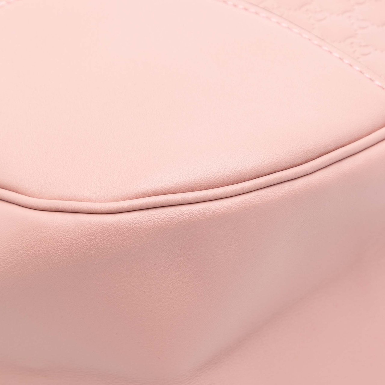 Gucci Large Microguccissima Bree Shoulder Bag Roze