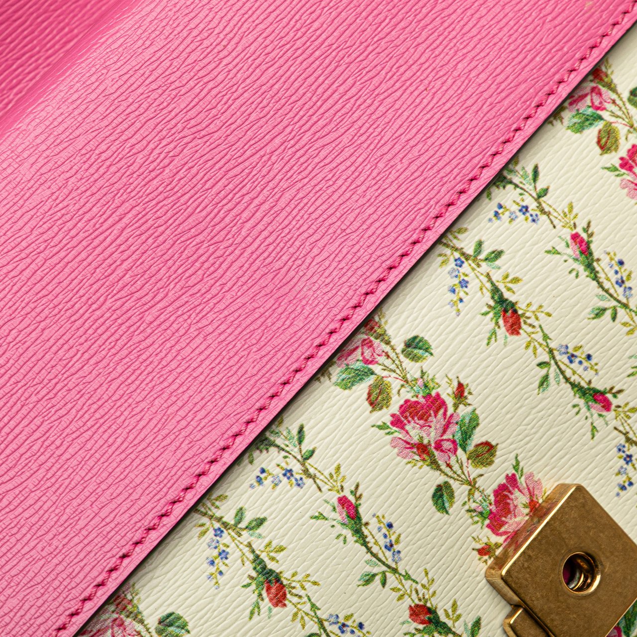 Gucci Limited Edition Small Calfskin Floral Print Dionysus Shoulder Bag Wit