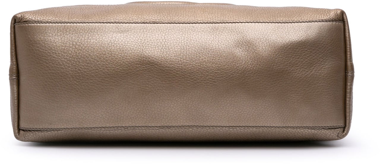 Gucci Medium Leather Soho Chain Tote Goud