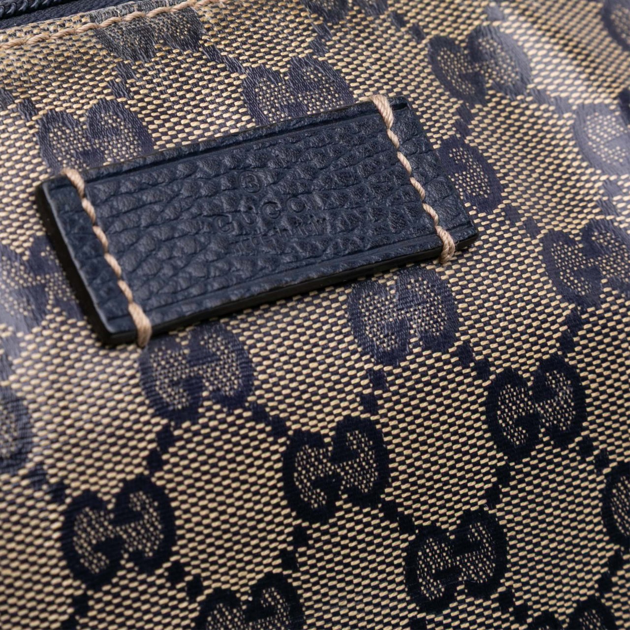 Gucci GG Crystal Crossbody Bruin