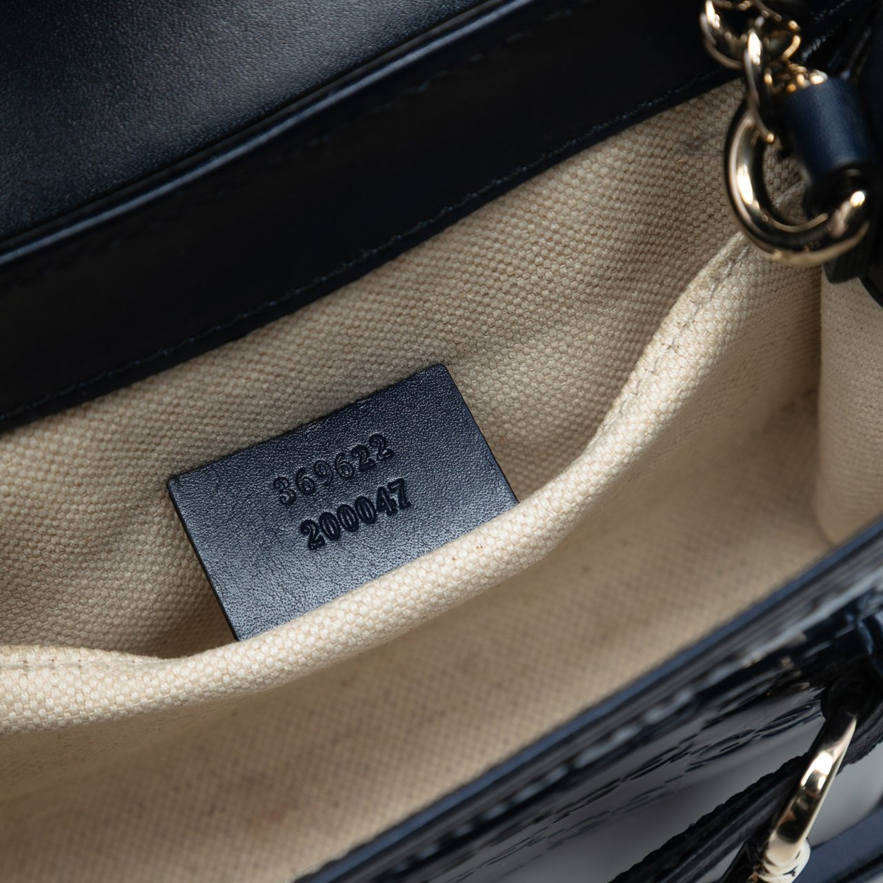 Gucci Mini Patent Guccissima Emily Crossbody Blauw