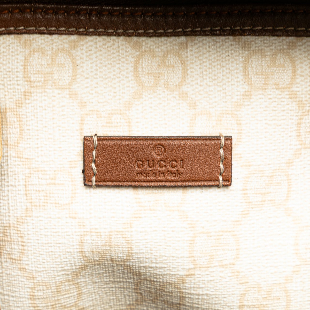 Gucci Medium GG Supreme Joy Boston Wit