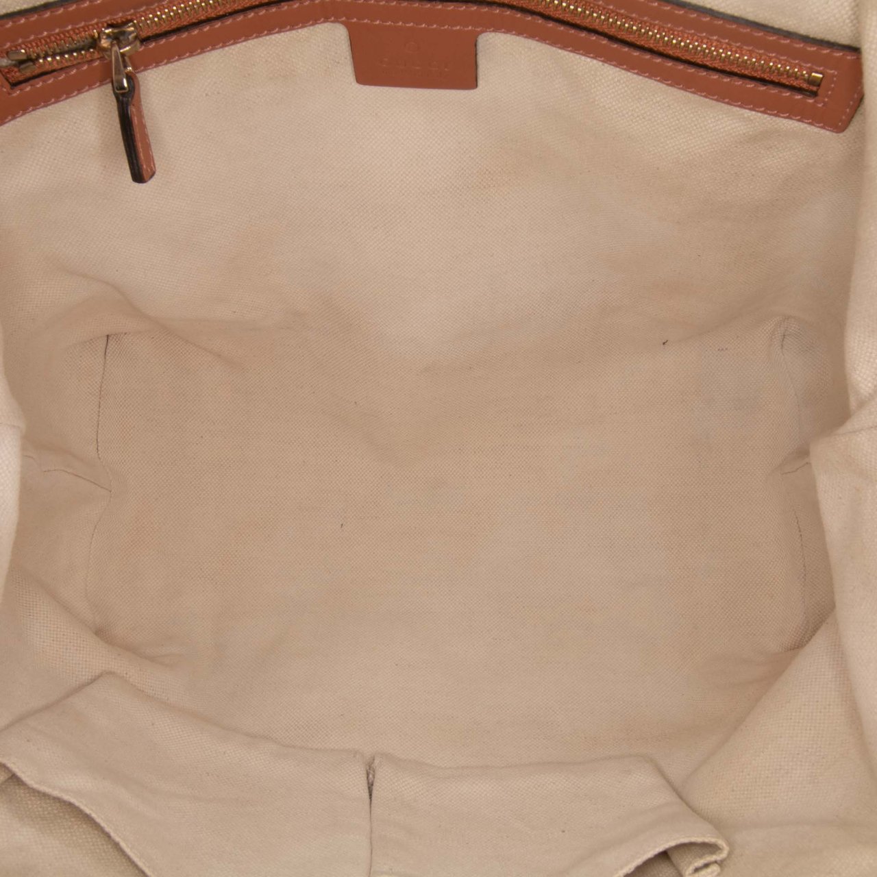 Gucci GG Canvas Heart Bit Satchel Bruin