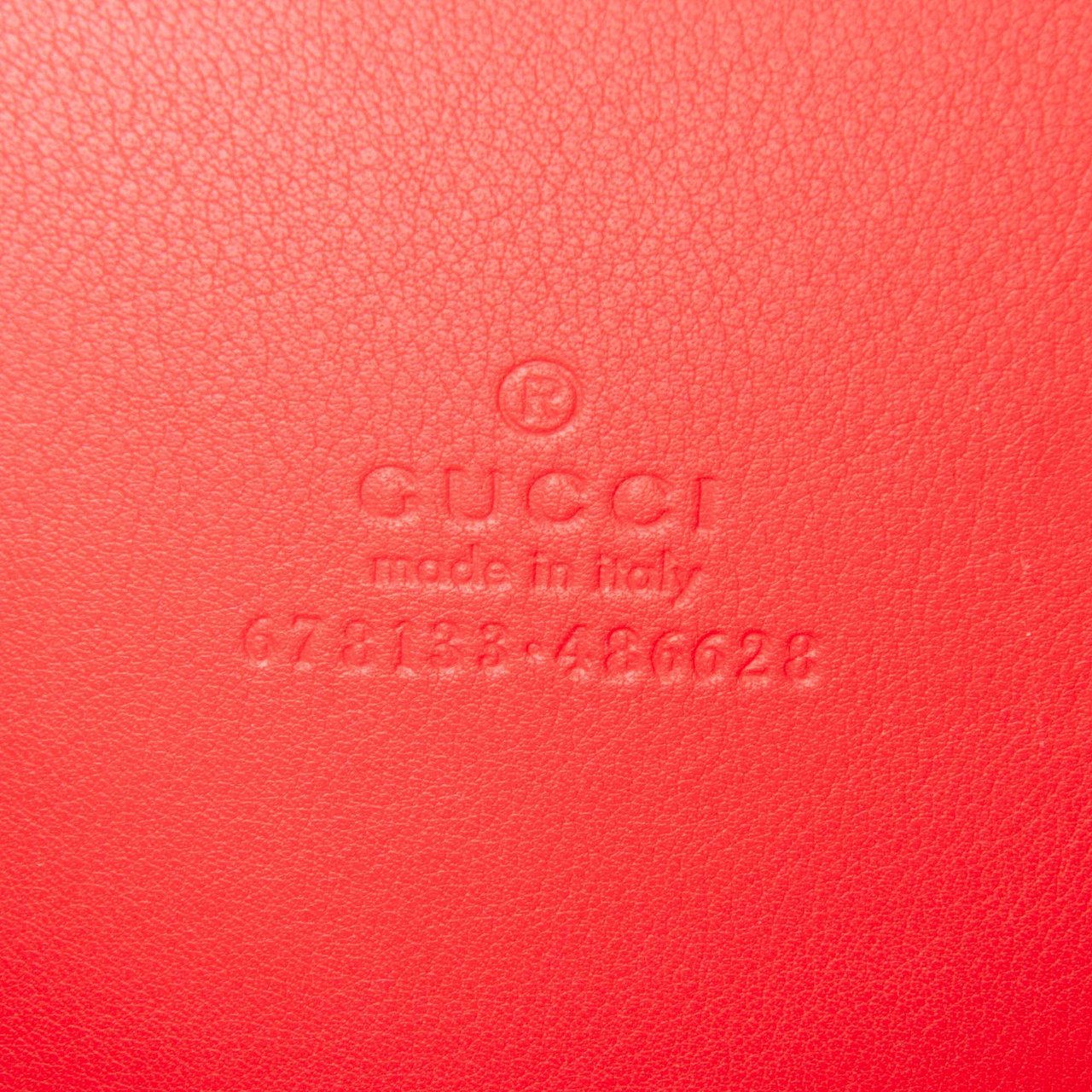 Gucci Valentines Day GG Supreme Love Heart Bag Bruin