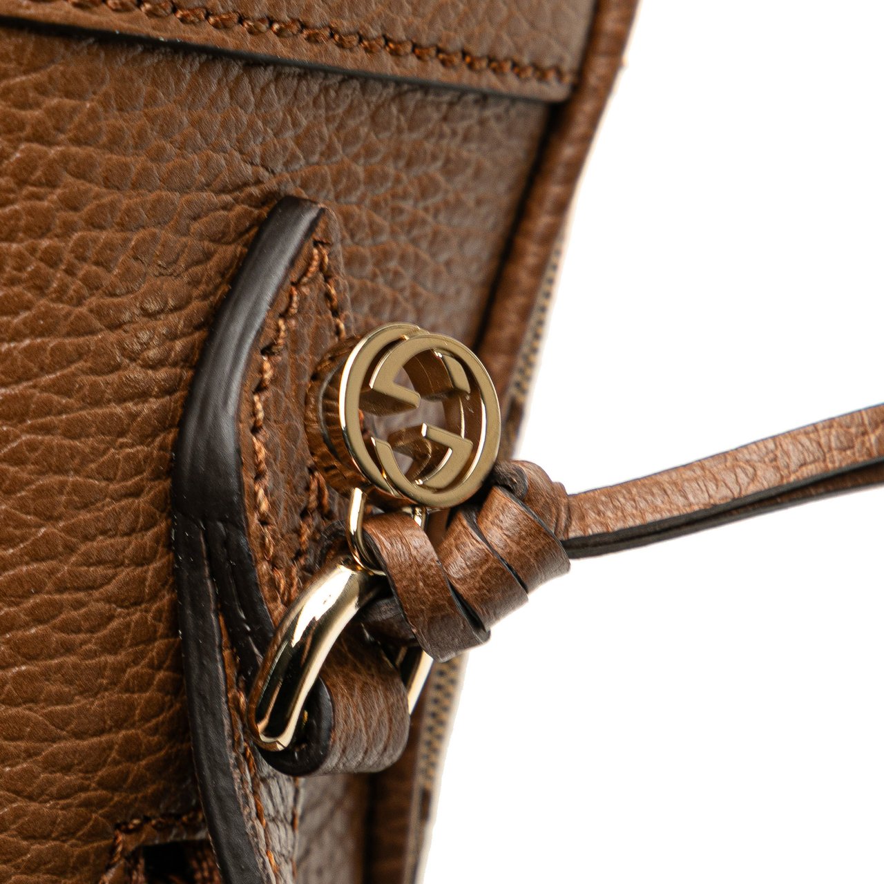 Gucci GG Canvas Bree Crossbody Bruin