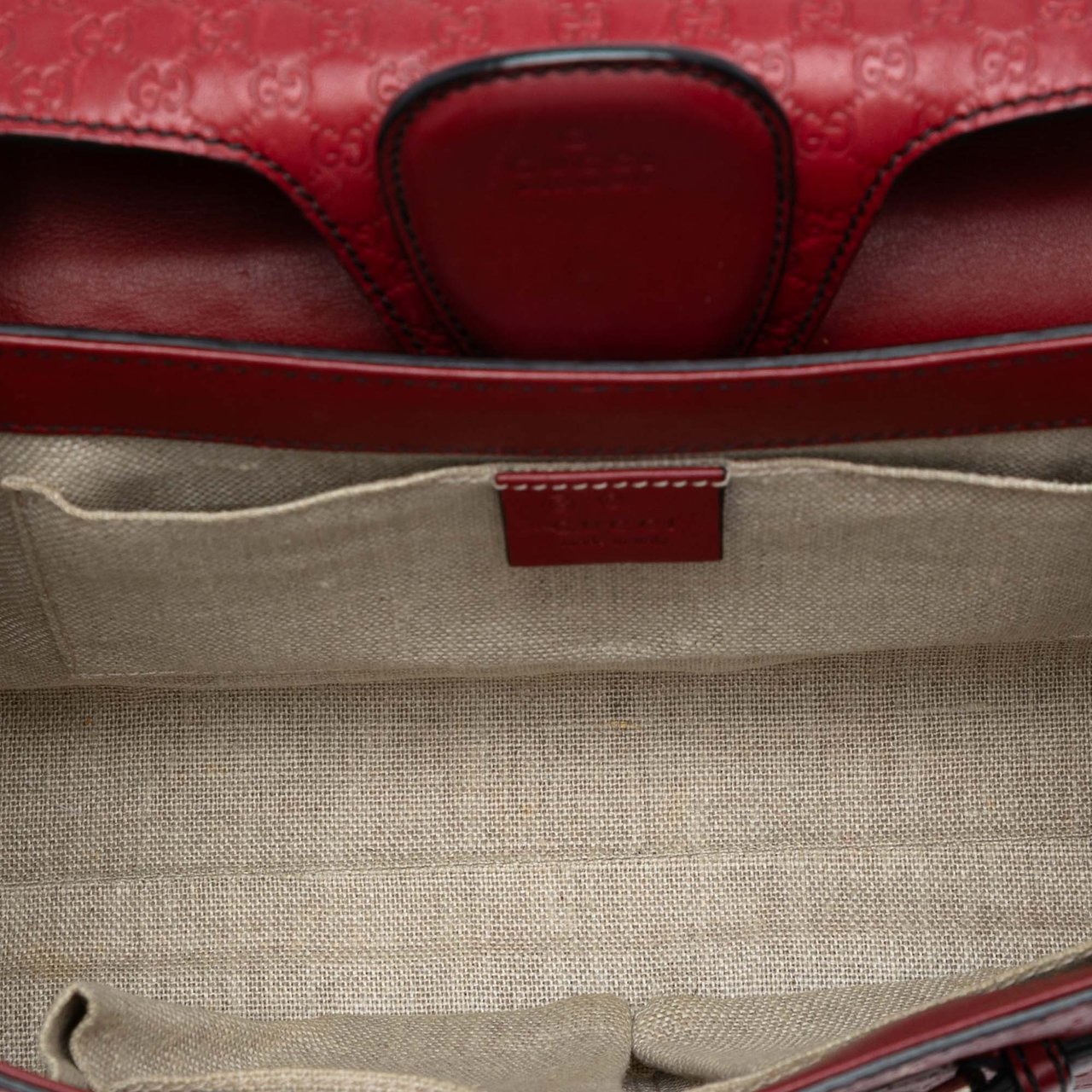 Gucci Medium Microguccissima Emily Shoulder Bag Rood