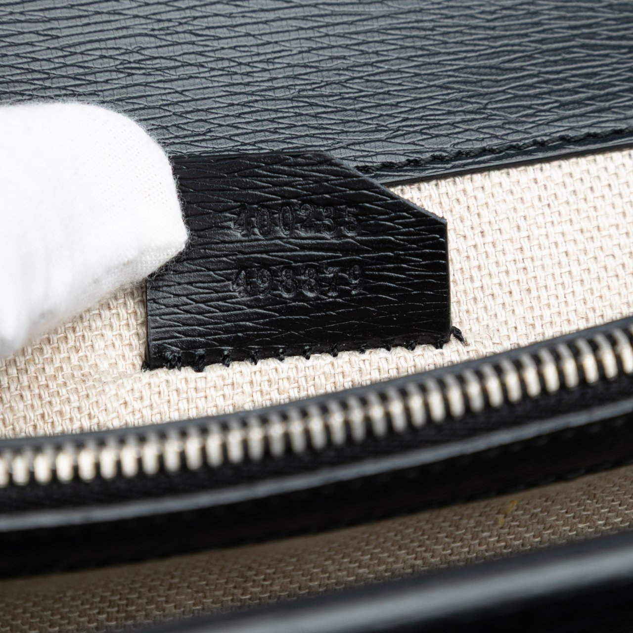 Gucci Medium Leather Tropical Print Dionysus Shoulder Bag Zwart