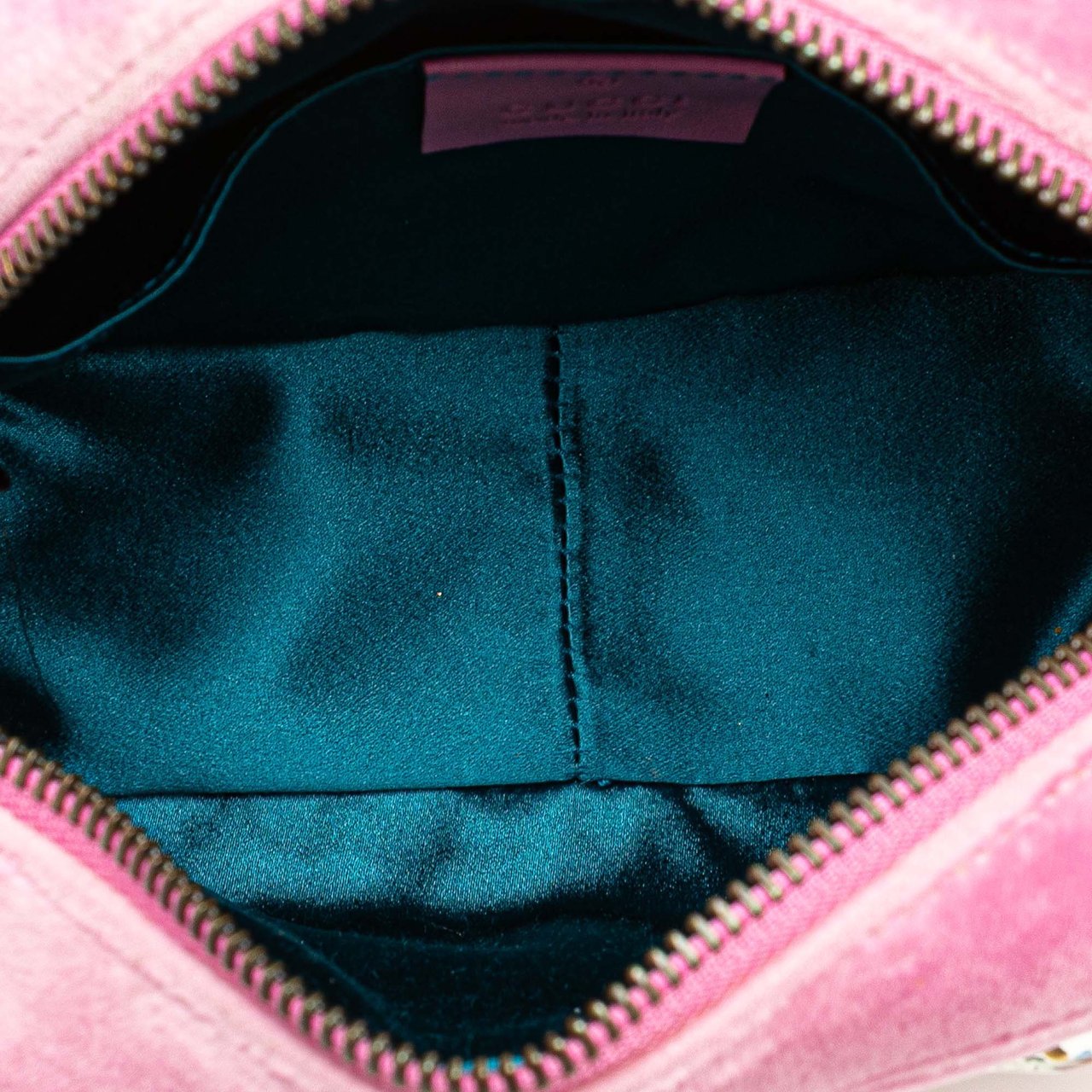Gucci Mini GG Marmont Crystal Embellished Matelasse Velvet Crossbody Roze