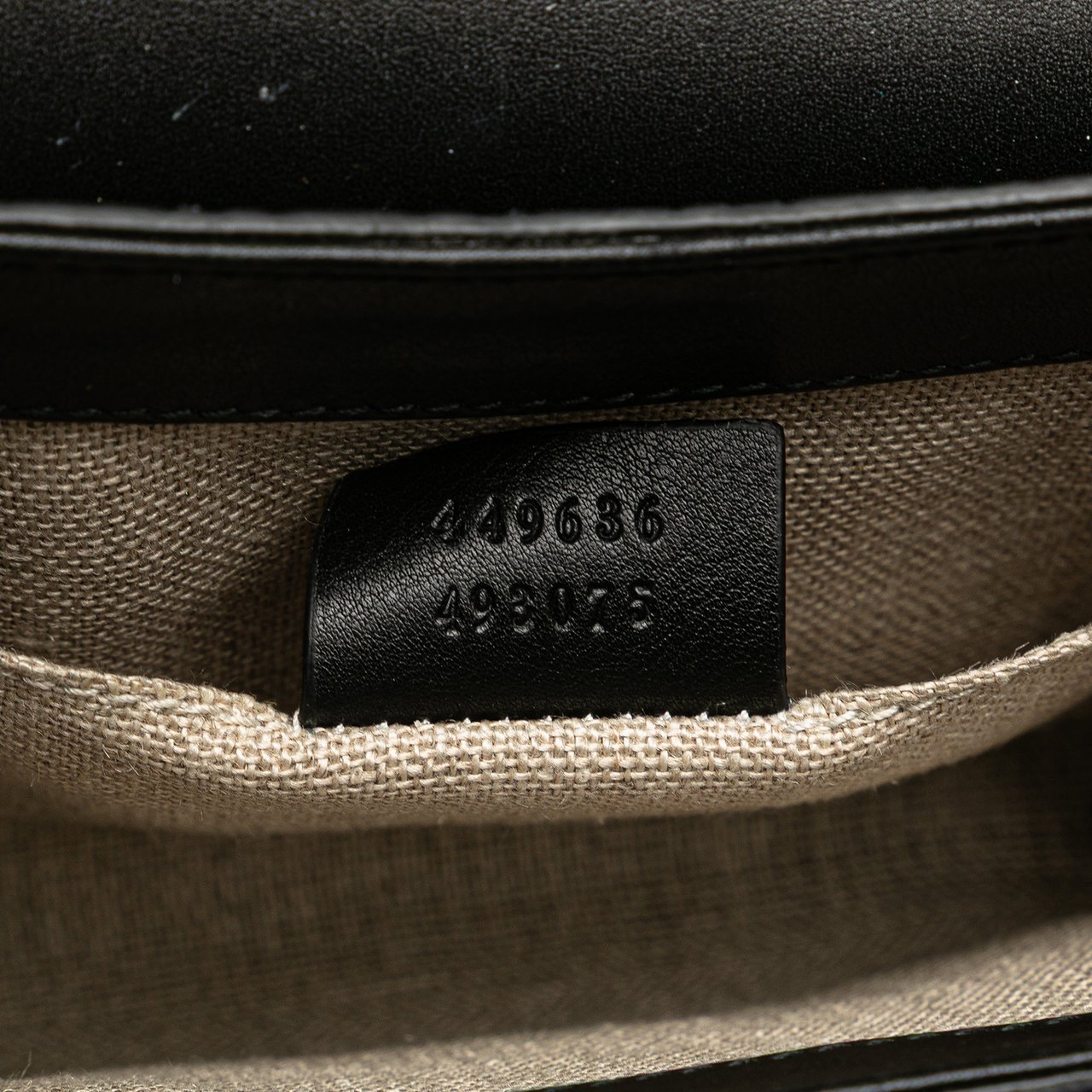 Gucci Mini Microguccissima Emily Crossbody Zwart