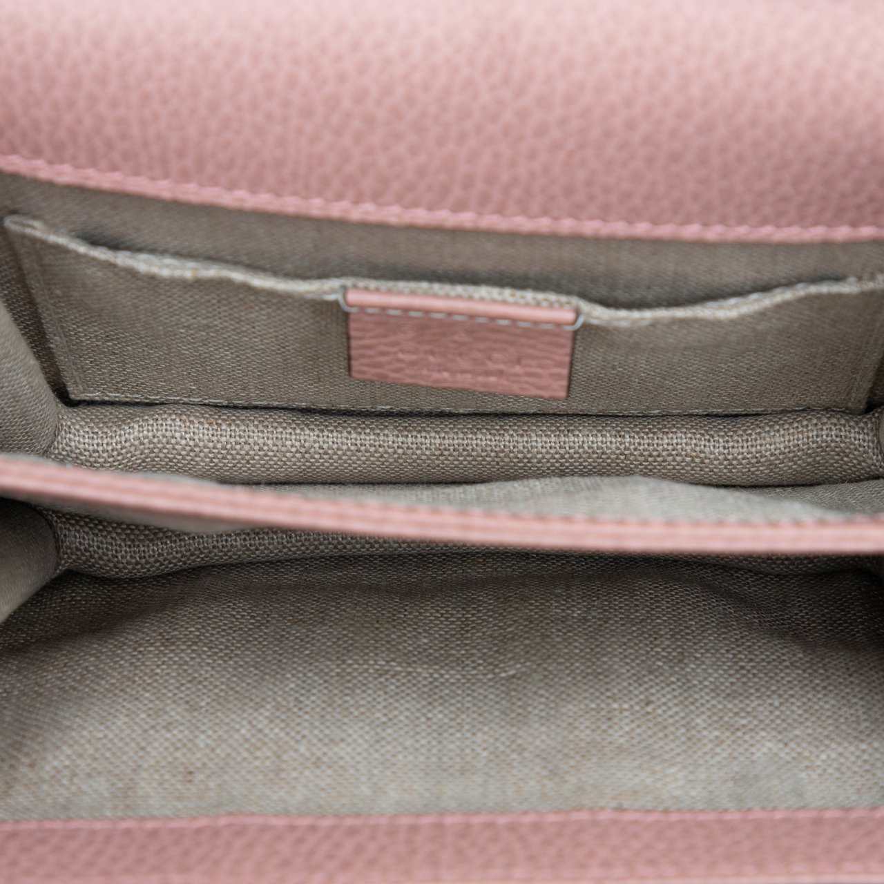 Gucci Small Dollar Calfskin Interlocking G Crossbody Roze