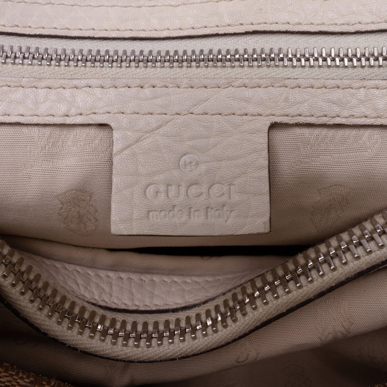 Gucci Medium GG Canvas Bamboo Libeccio Tote Bruin