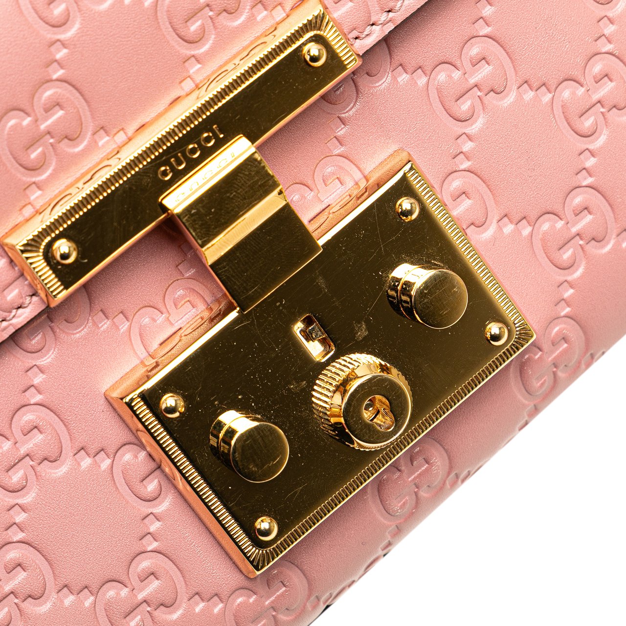 Gucci Small Guccissima Padlock Crossbody Roze