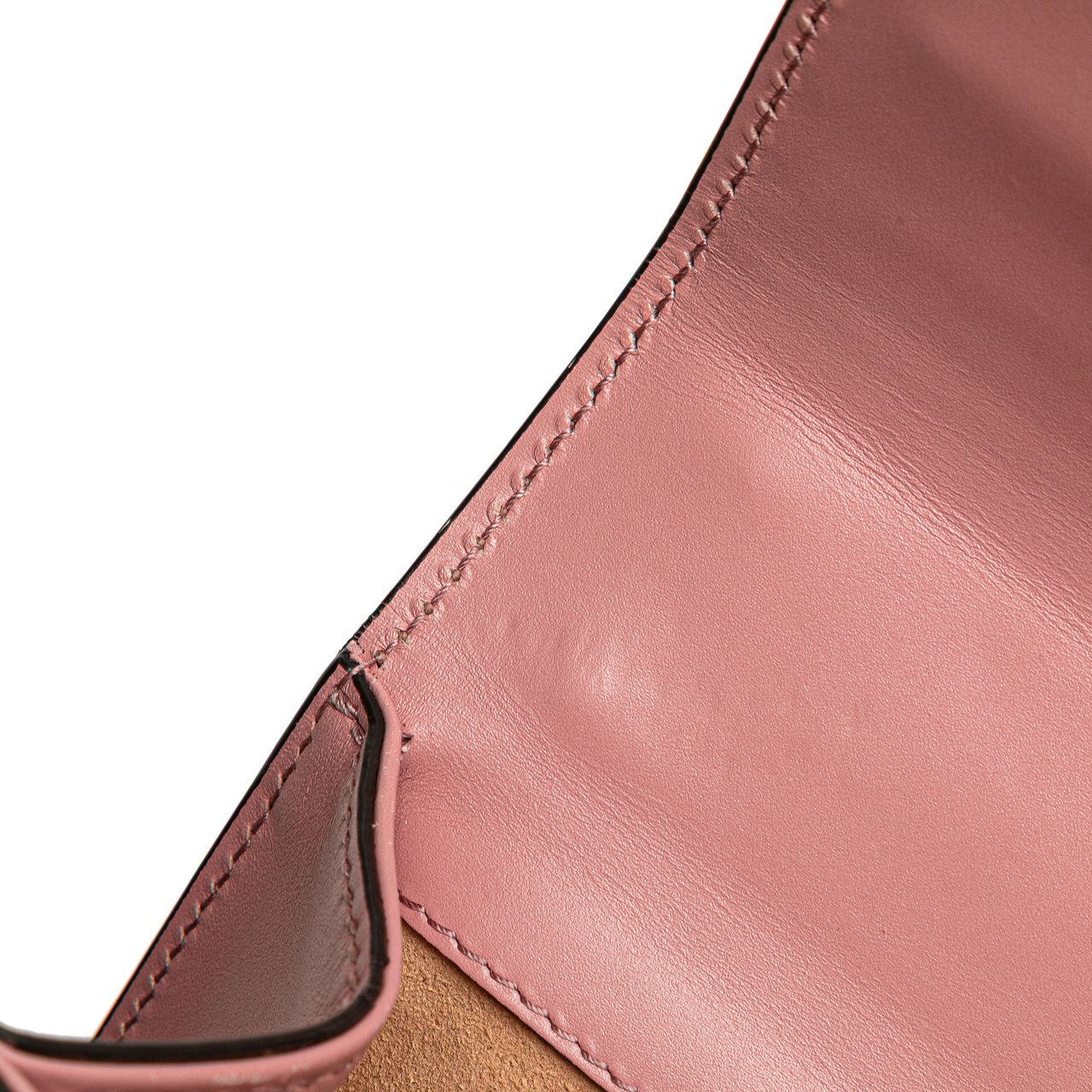 Gucci Small Guccissima Padlock Crossbody Roze