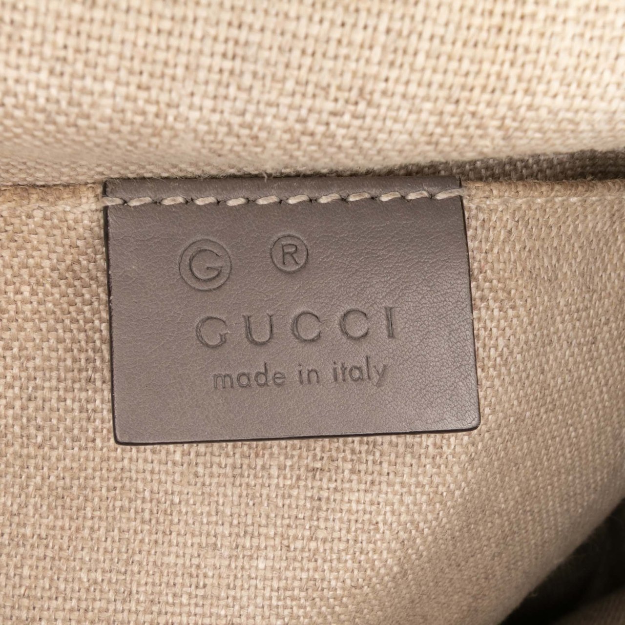 Gucci Mini Microguccissima Dome Satchel Grijs