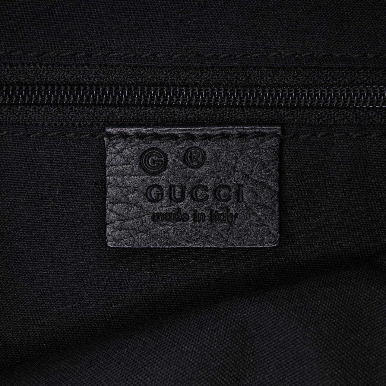 Gucci Large GG Canvas Half Moon Hobo Groen