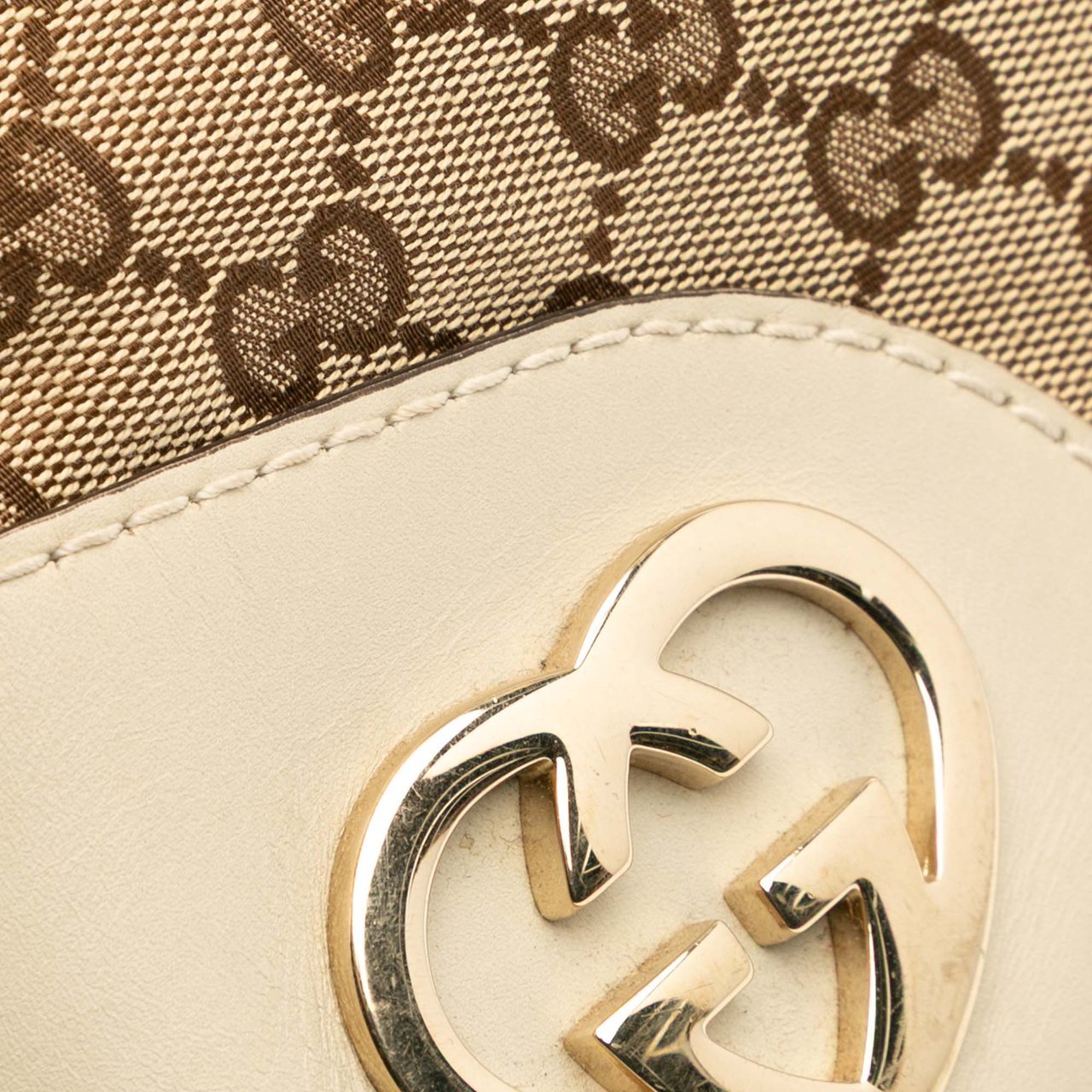 Gucci Medium GG Canvas Lovely Shoulder Bag Bruin