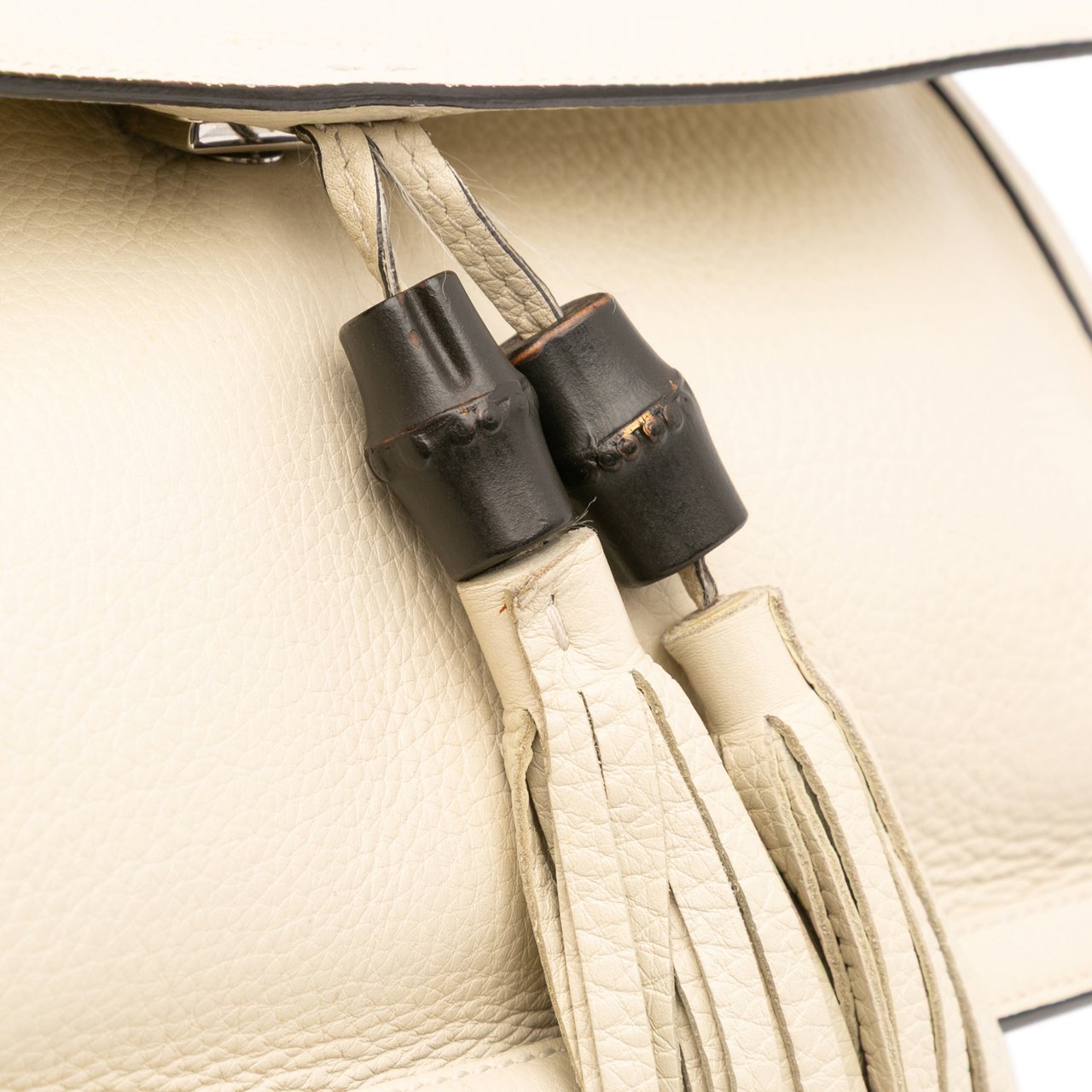 Gucci Medium Leather Bamboo Daily Crossbody Bruin
