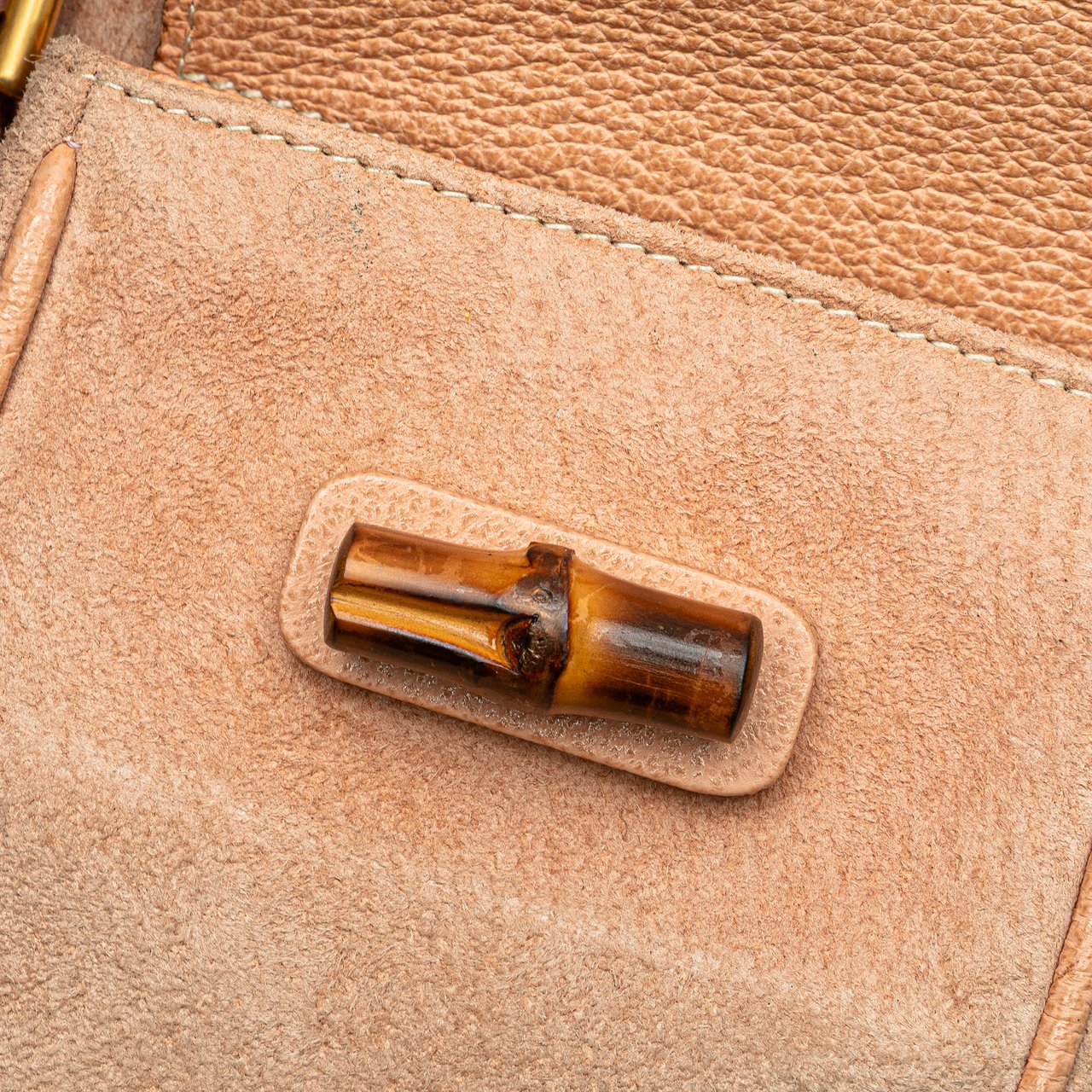 Gucci Suede Bamboo Backpack Bruin